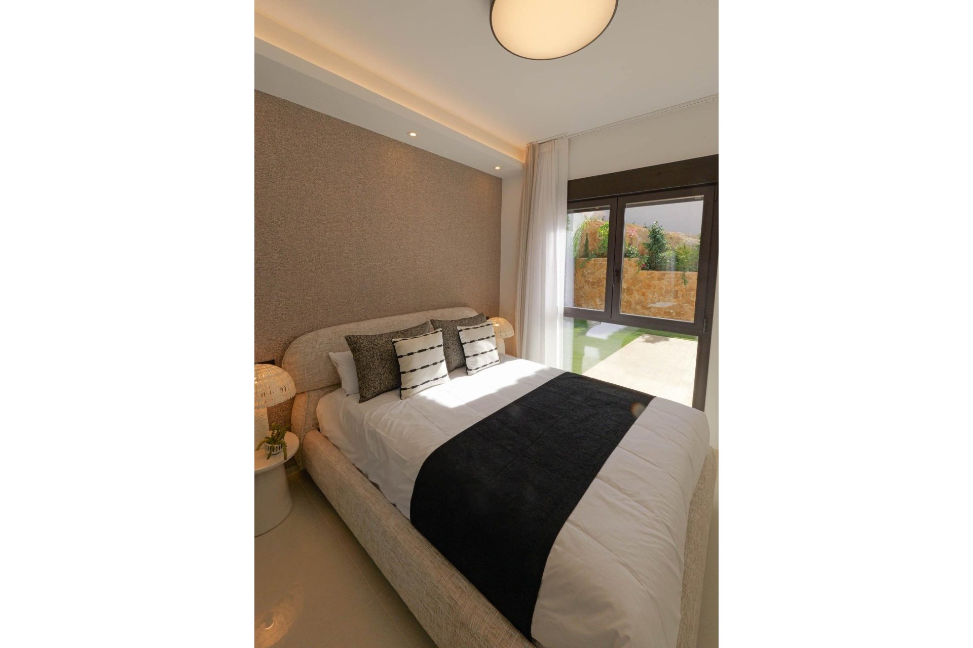 Obra nueva - Villa independiente - Rojales