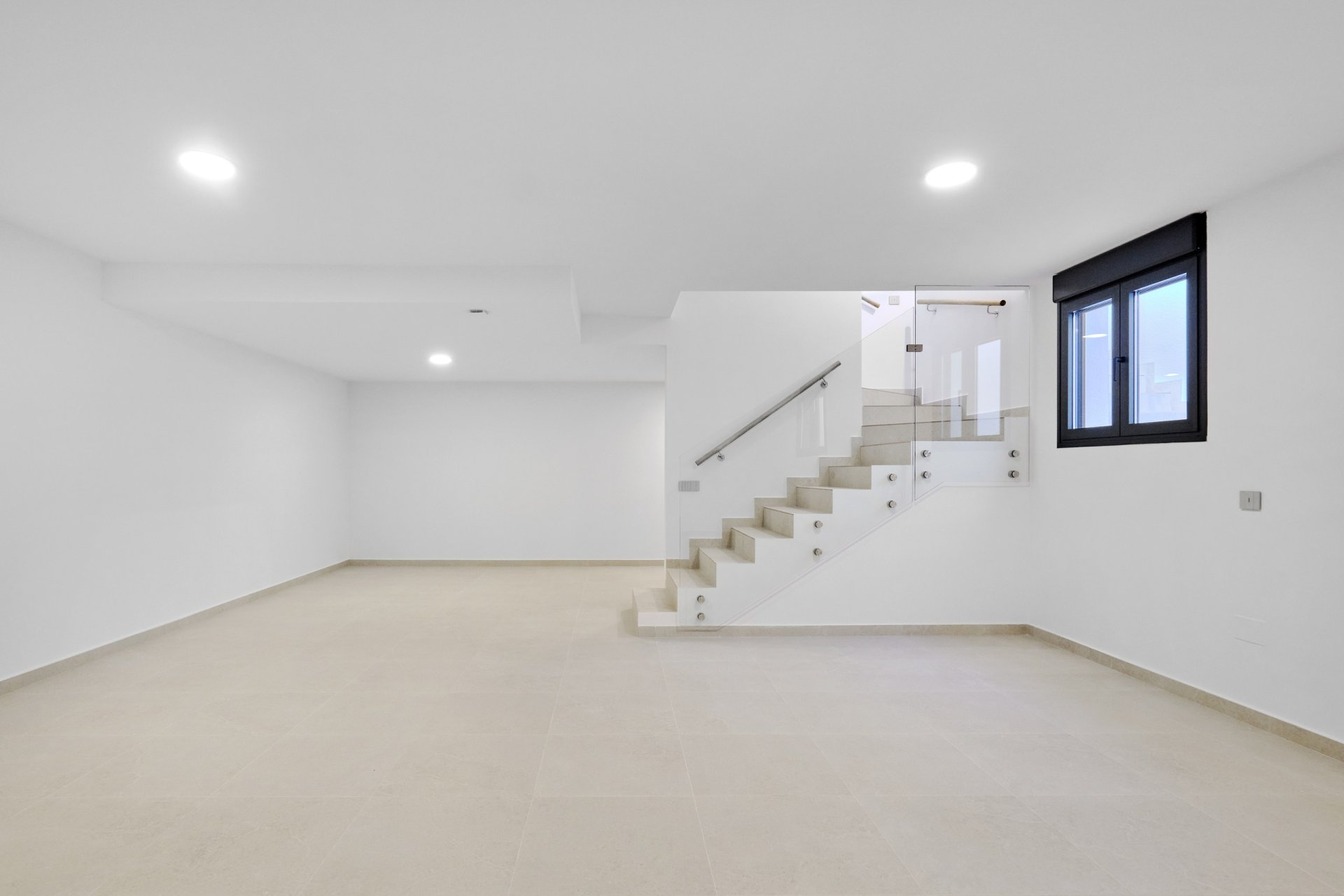 Obra nueva - Villa independiente - San Miguel de Salinas