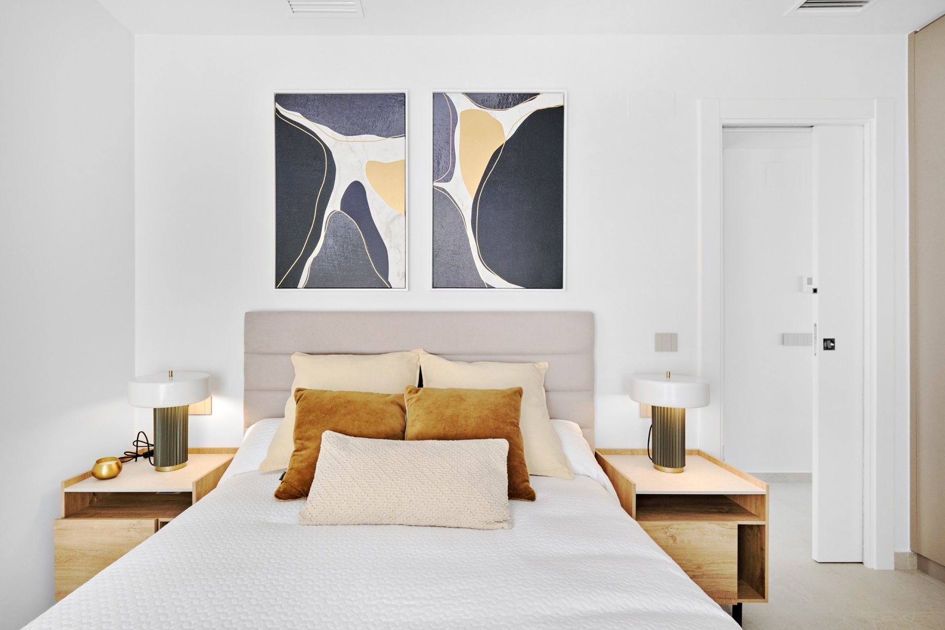 Obra nueva - Villa independiente - San Miguel de Salinas