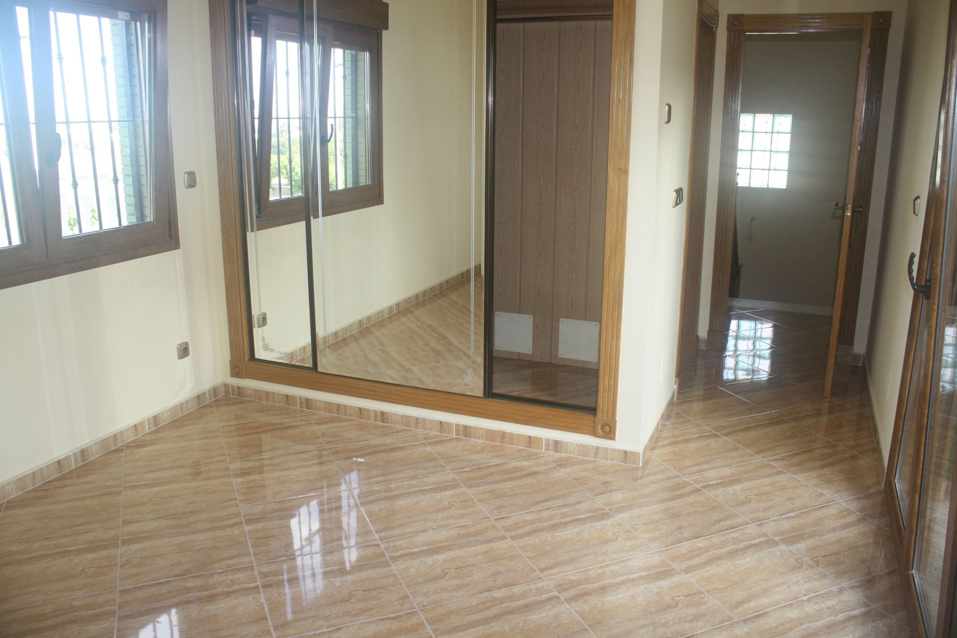 Obra nueva - Villa independiente - Torrevieja