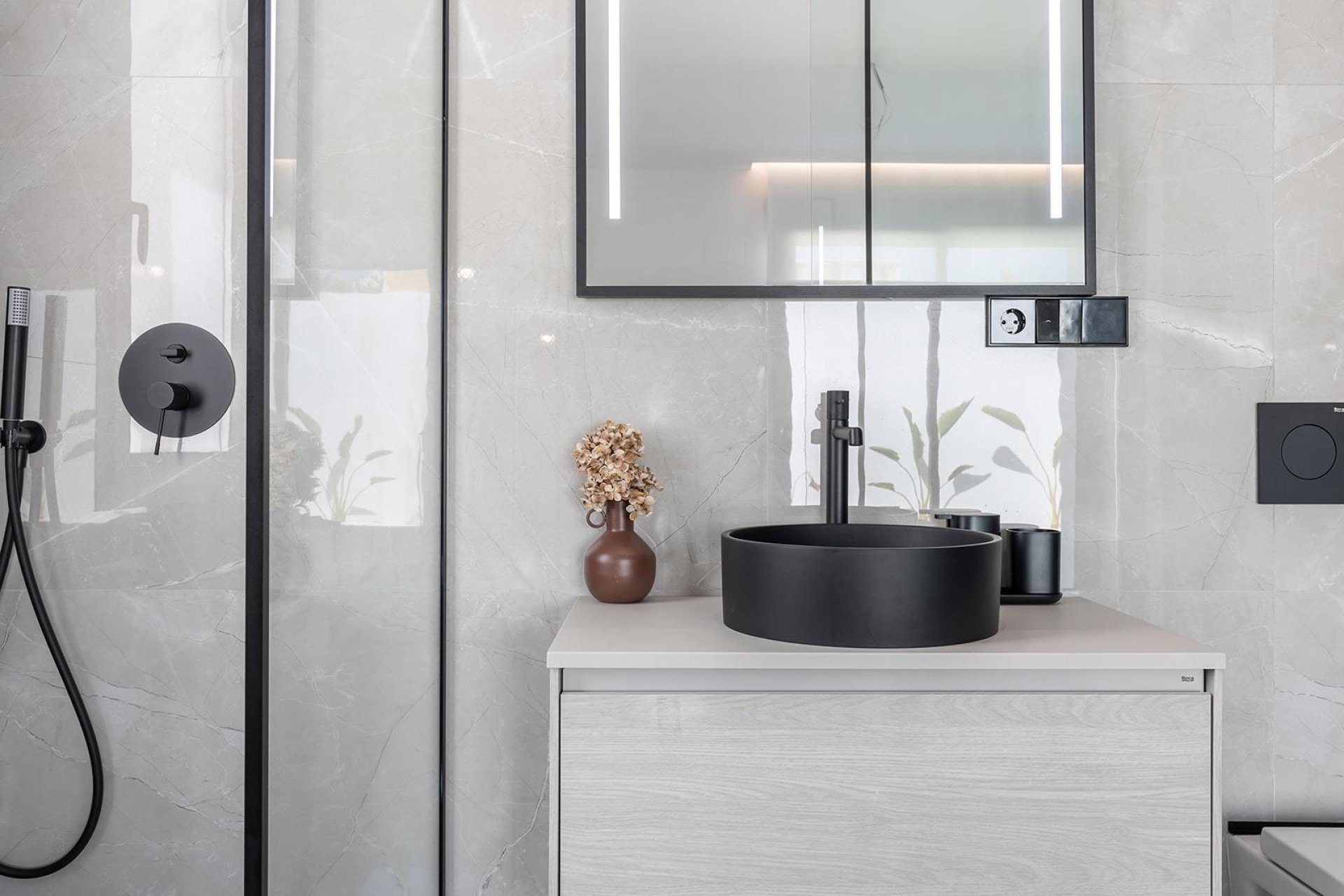 Obra nueva - Villa independiente - Torrevieja