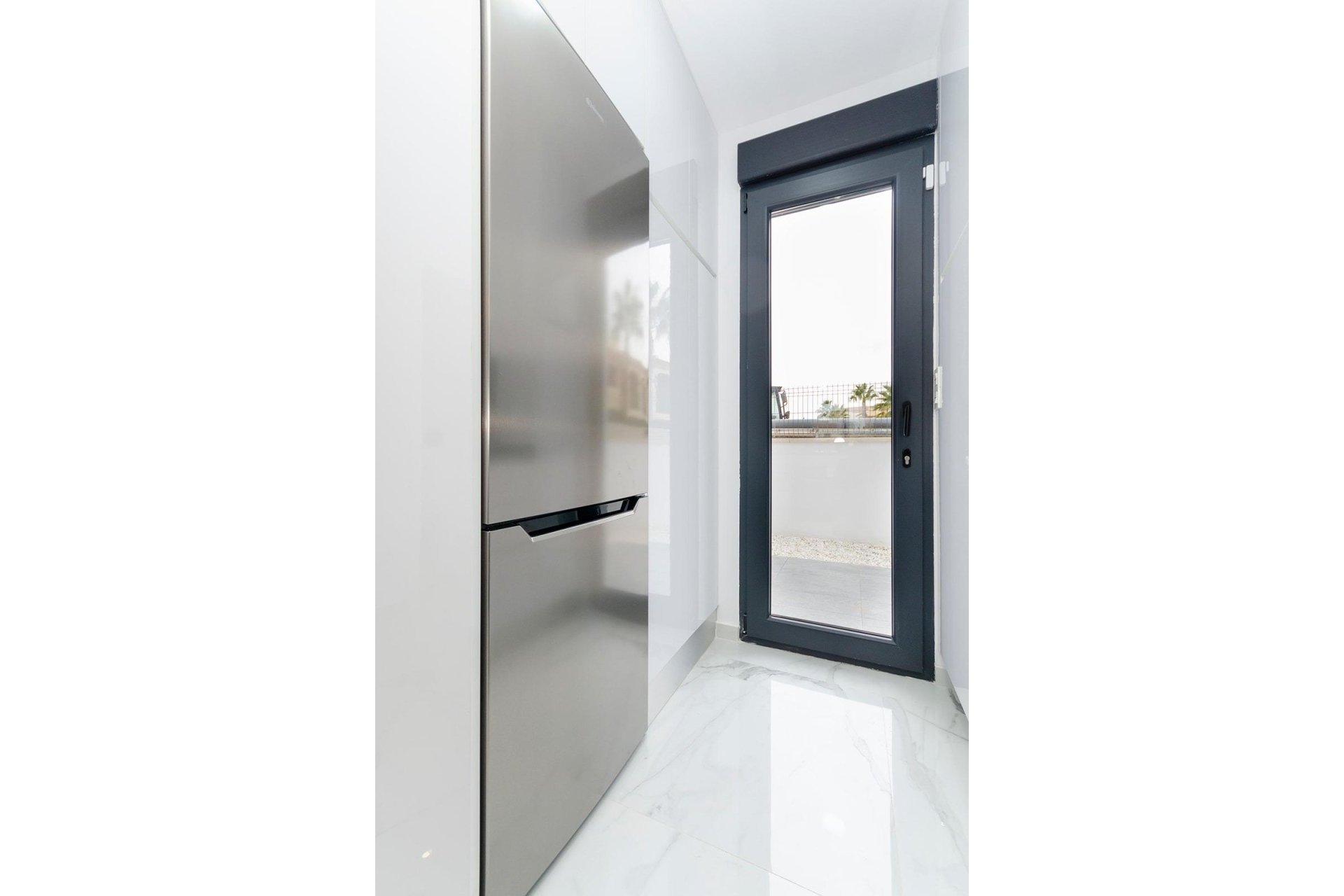 Obra nueva - Villa independiente - Torrevieja