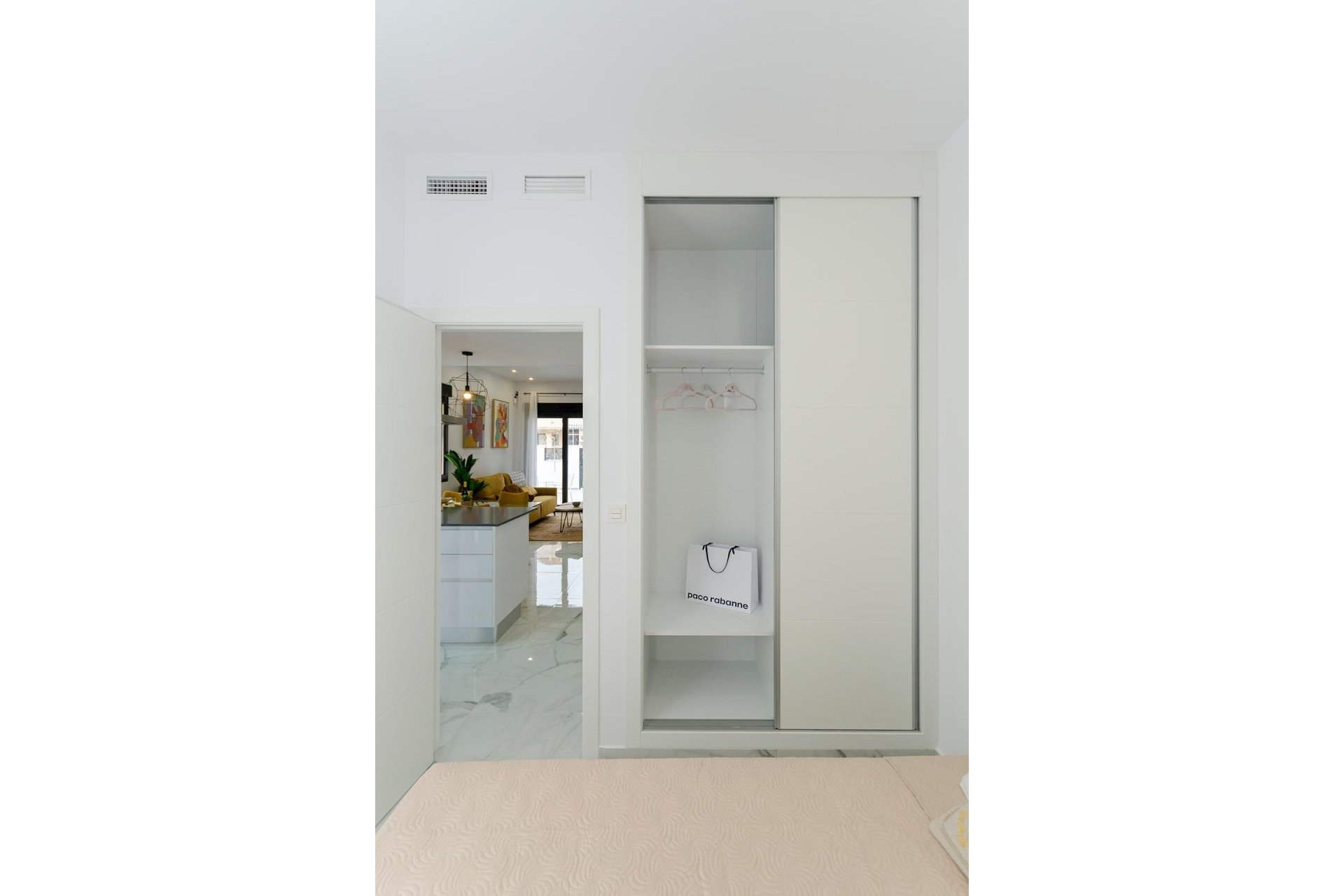 Obra nueva - Villa independiente - Torrevieja