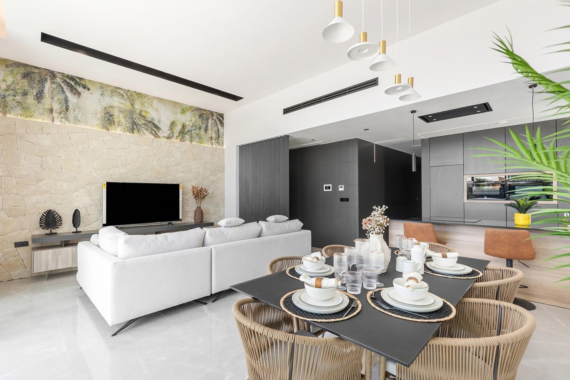Obra nueva - Villa independiente - Torrevieja