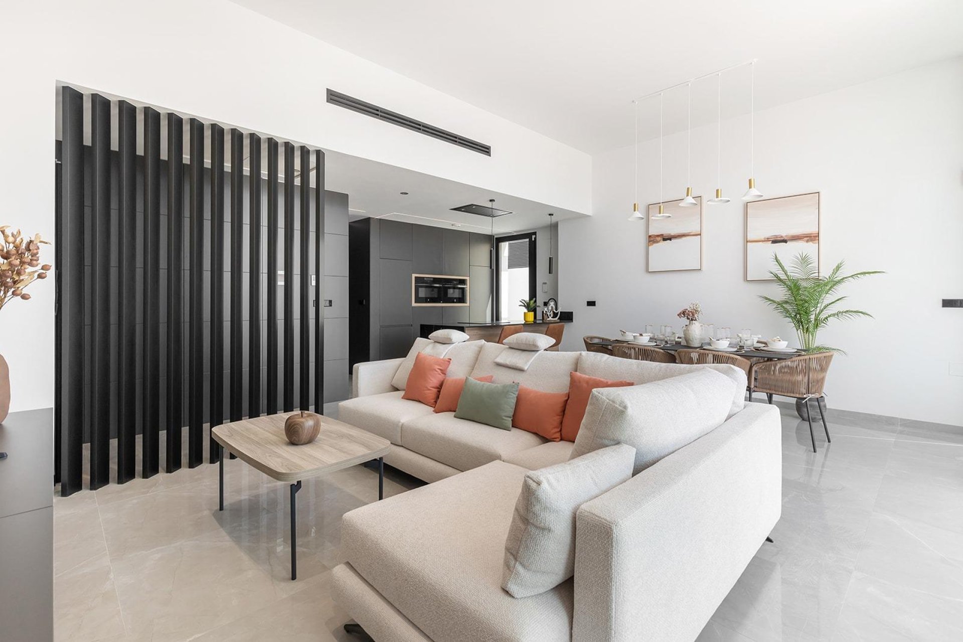 Obra nueva - Villa independiente - Torrevieja