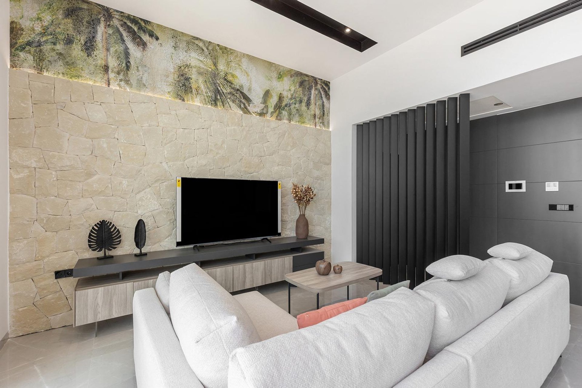 Obra nueva - Villa independiente - Torrevieja