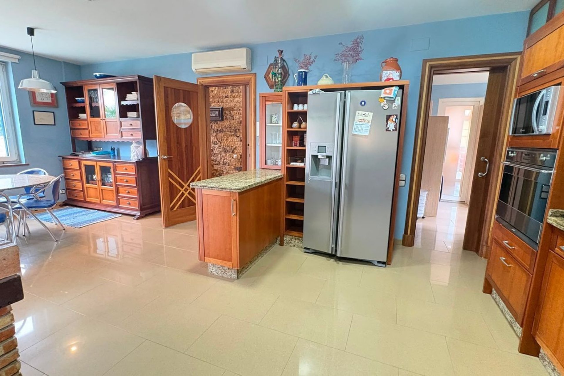 Resale - Independent Villa - Altorreal