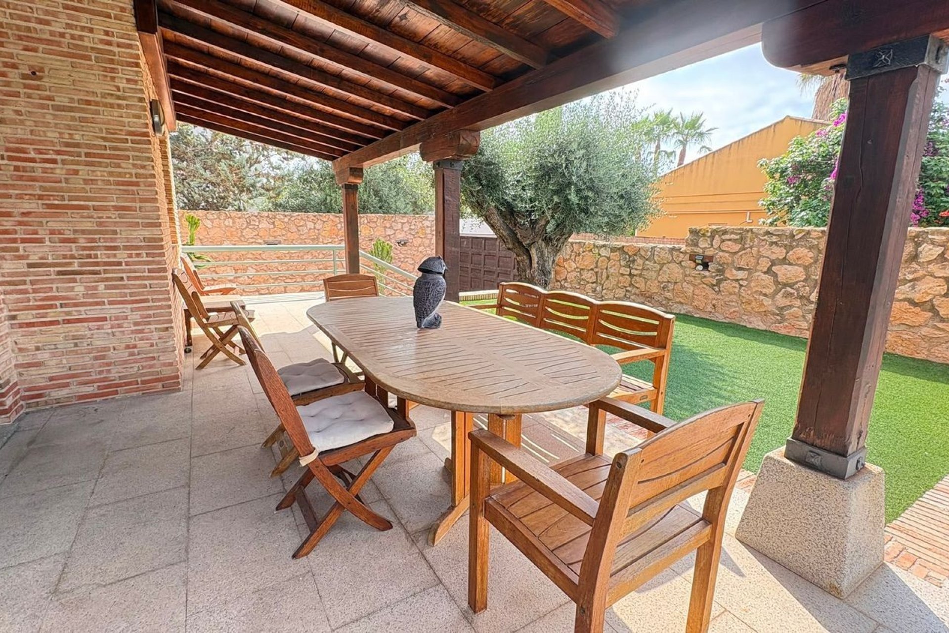 Resale - Independent Villa - Altorreal