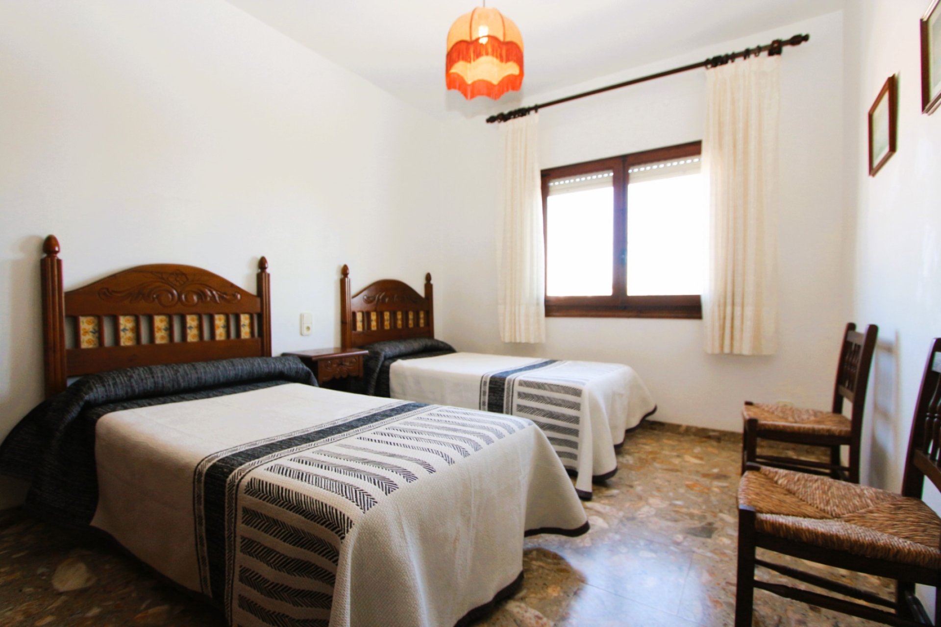 Resale - Independent Villa - Benissa - Urbanización