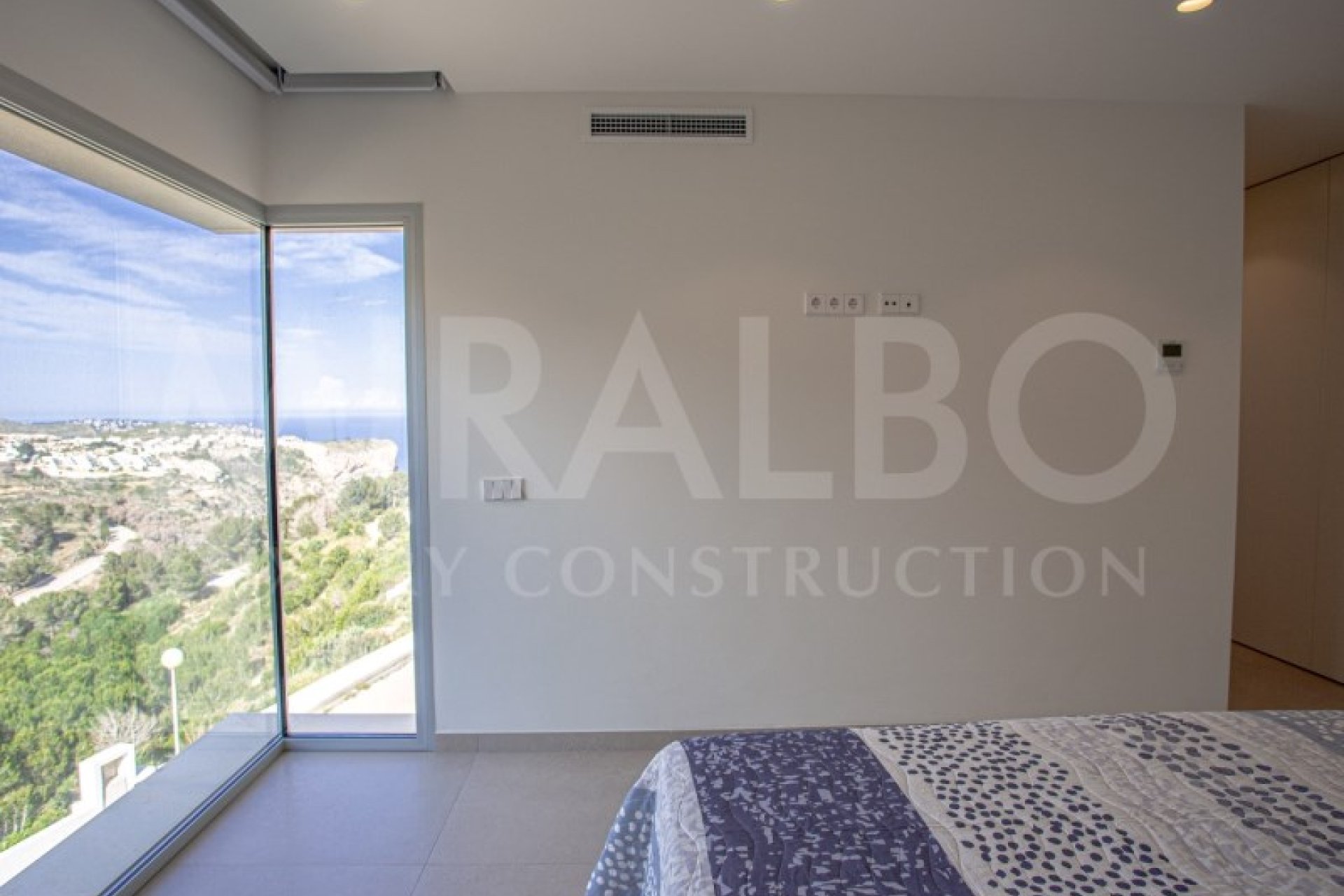 Resale - Independent Villa - Benitachell  - Cumbre del Sol