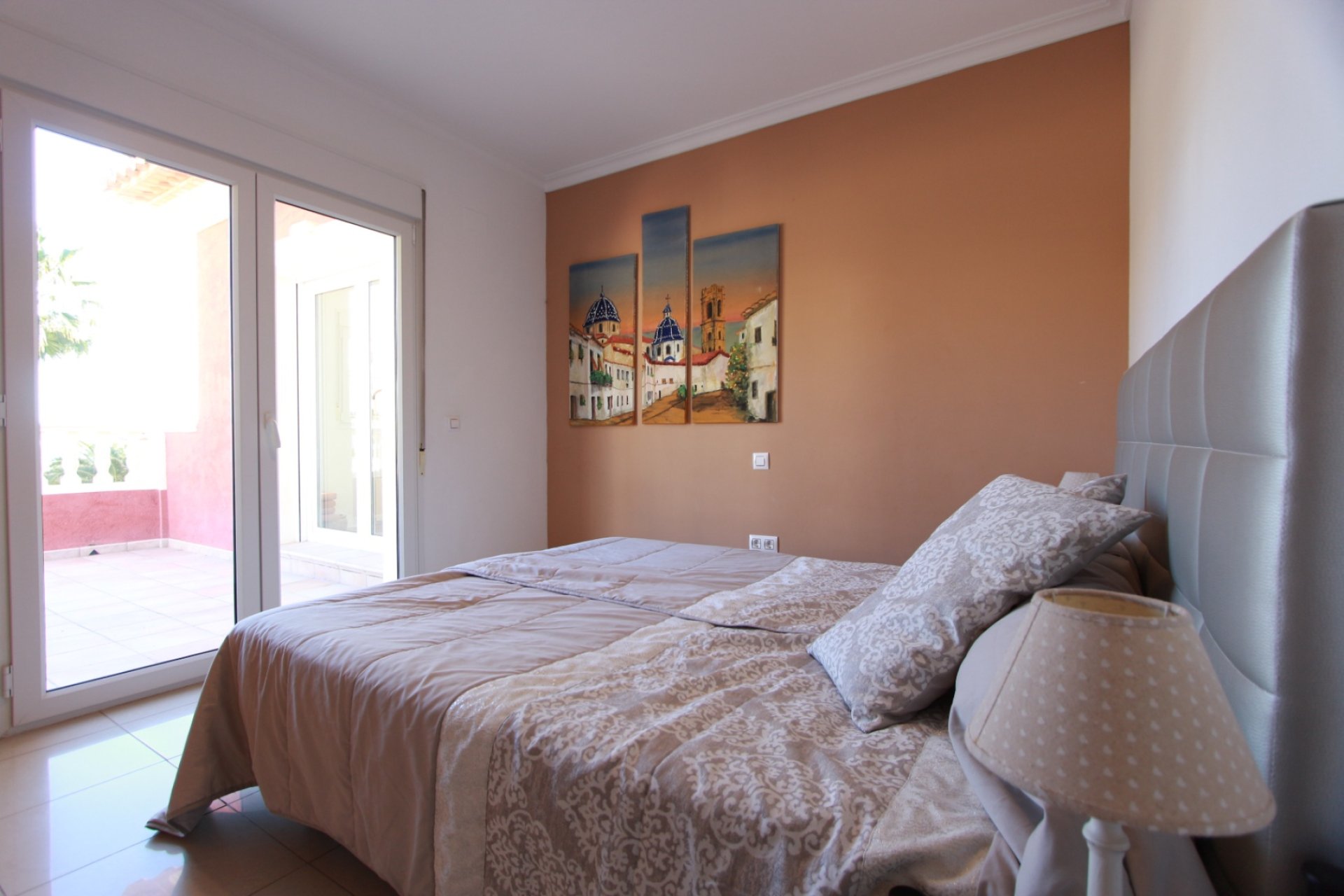 Resale - Independent Villa - Calpe - Urbanización