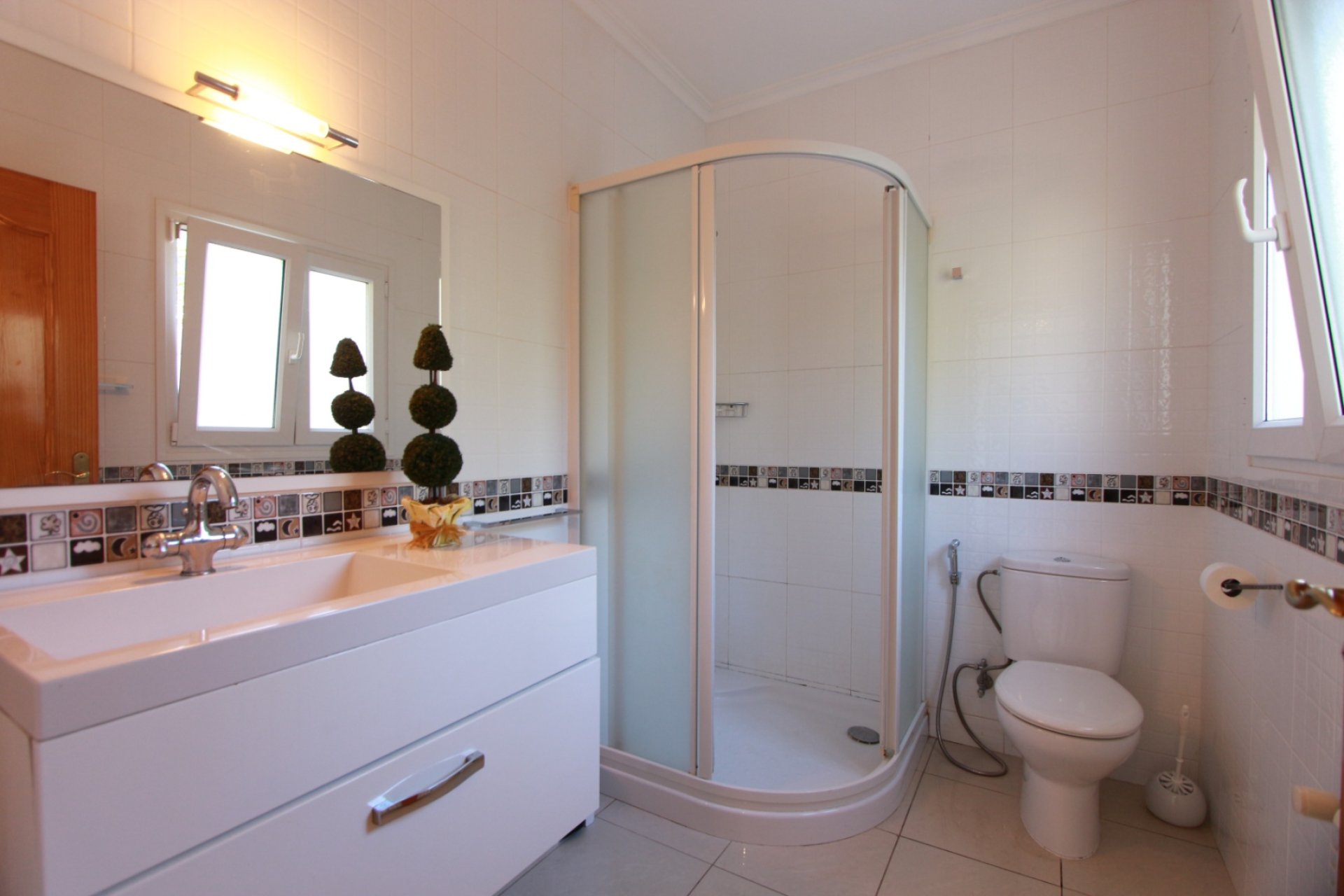 Resale - Independent Villa - Calpe - Urbanización