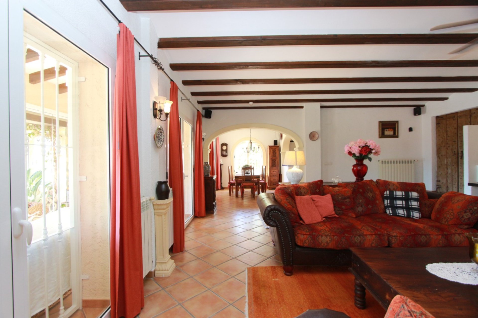 Resale - Independent Villa - Calpe - Urbanización