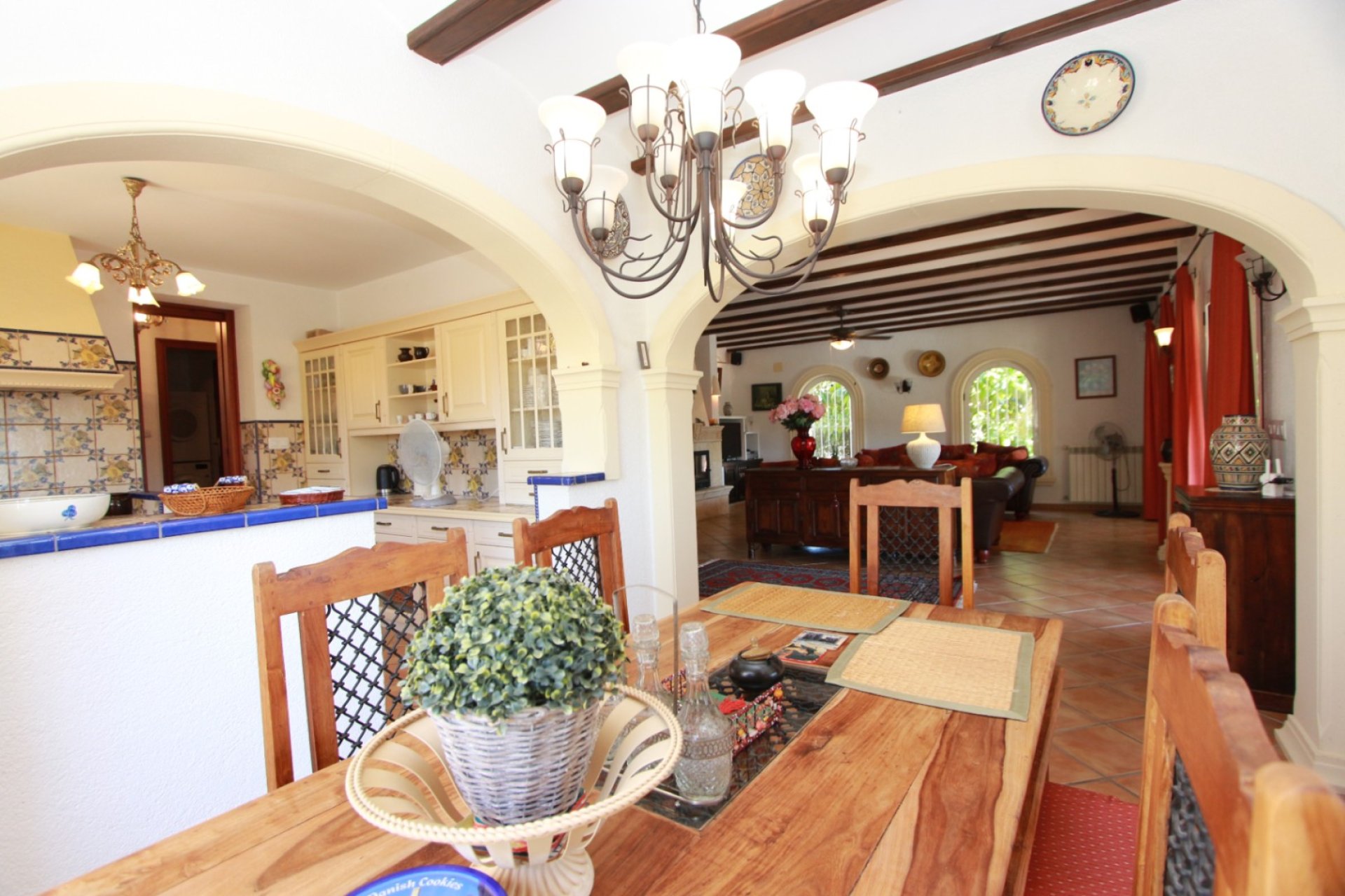 Resale - Independent Villa - Calpe - Urbanización