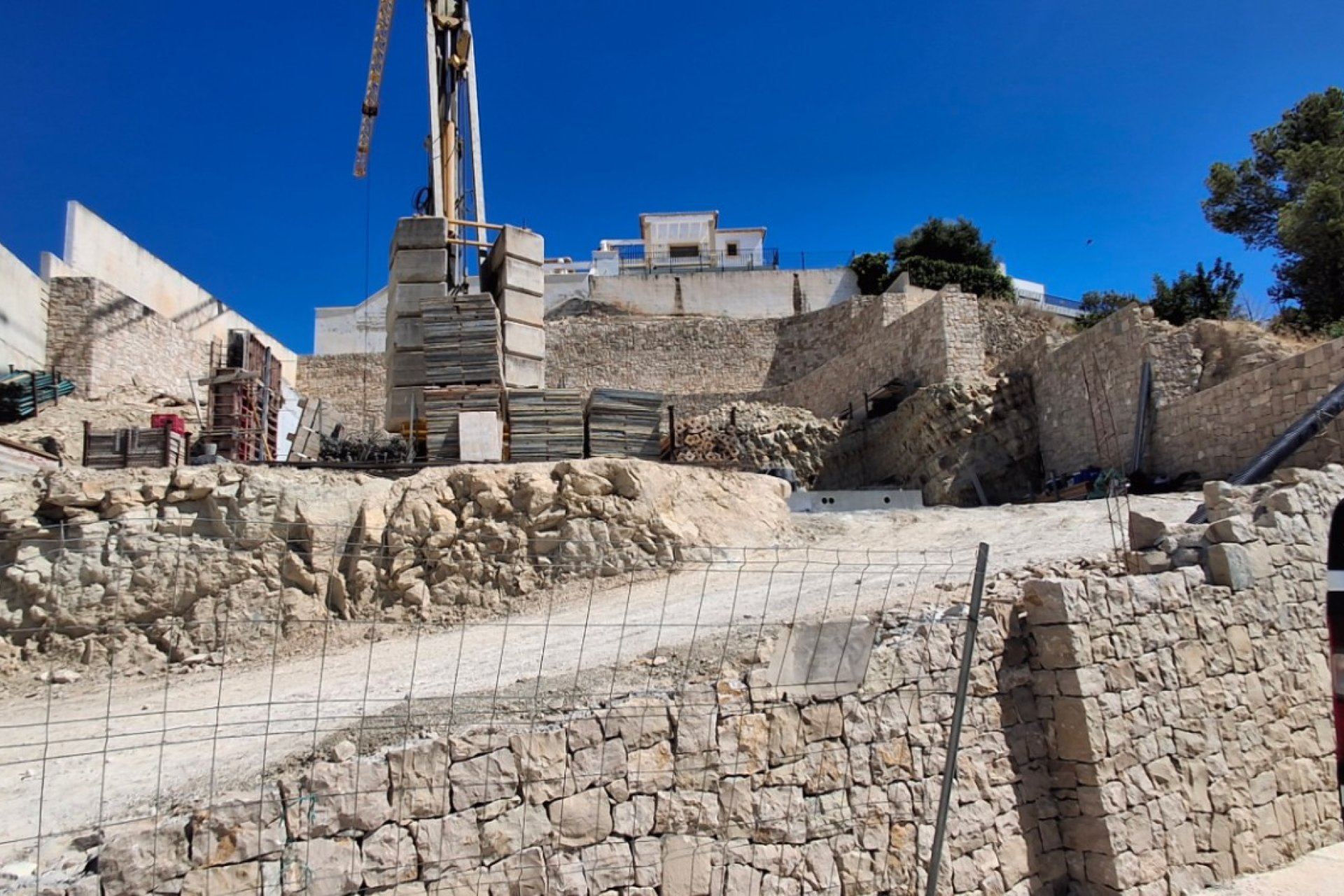 Resale - Independent Villa - Calpe - Urbanización