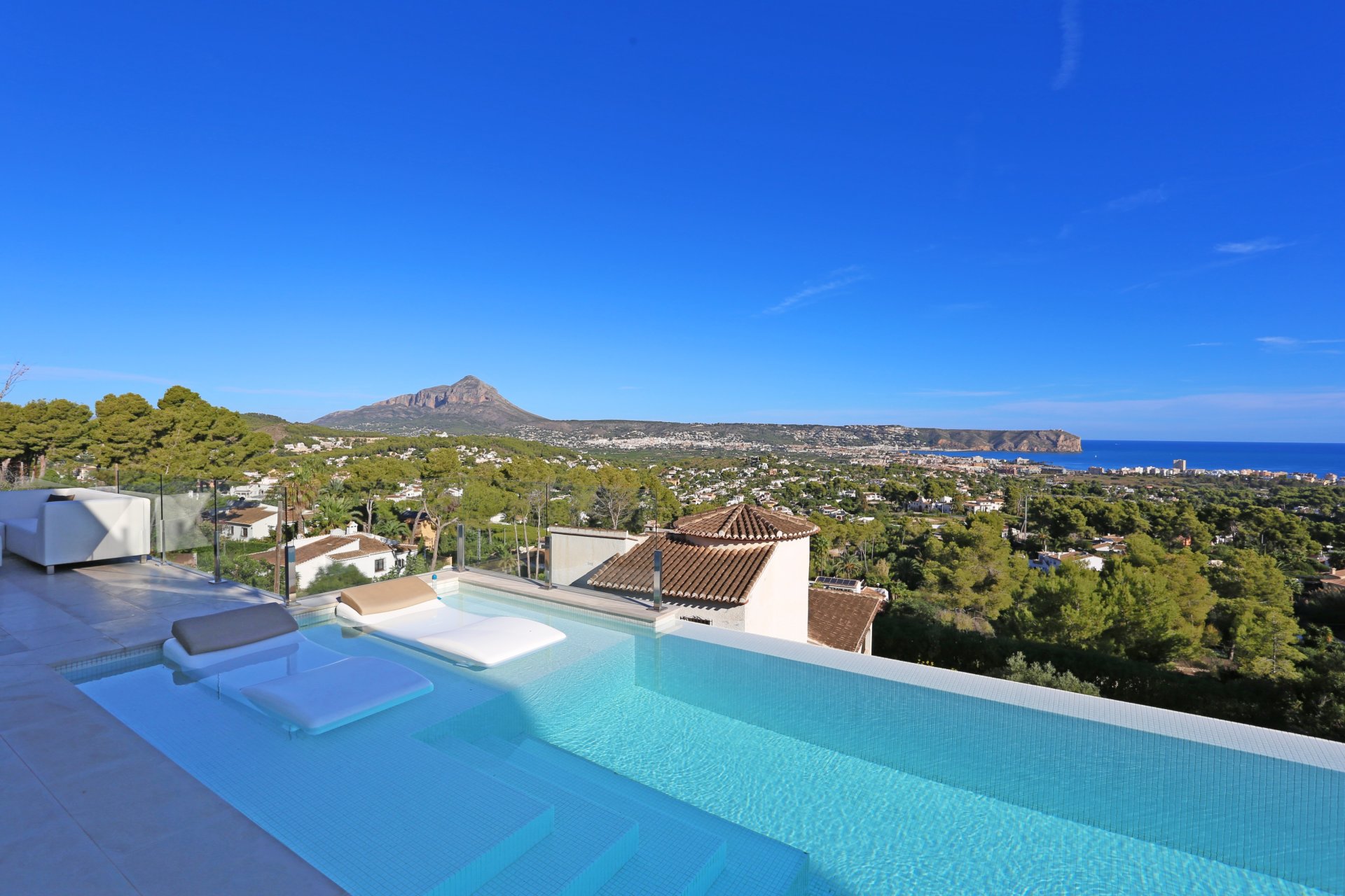 Resale - Independent Villa - Jávea - La Granadella  - Costa Nova