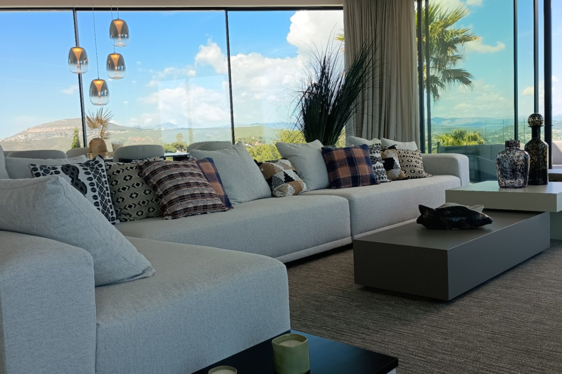 Resale - Independent Villa - Jávea