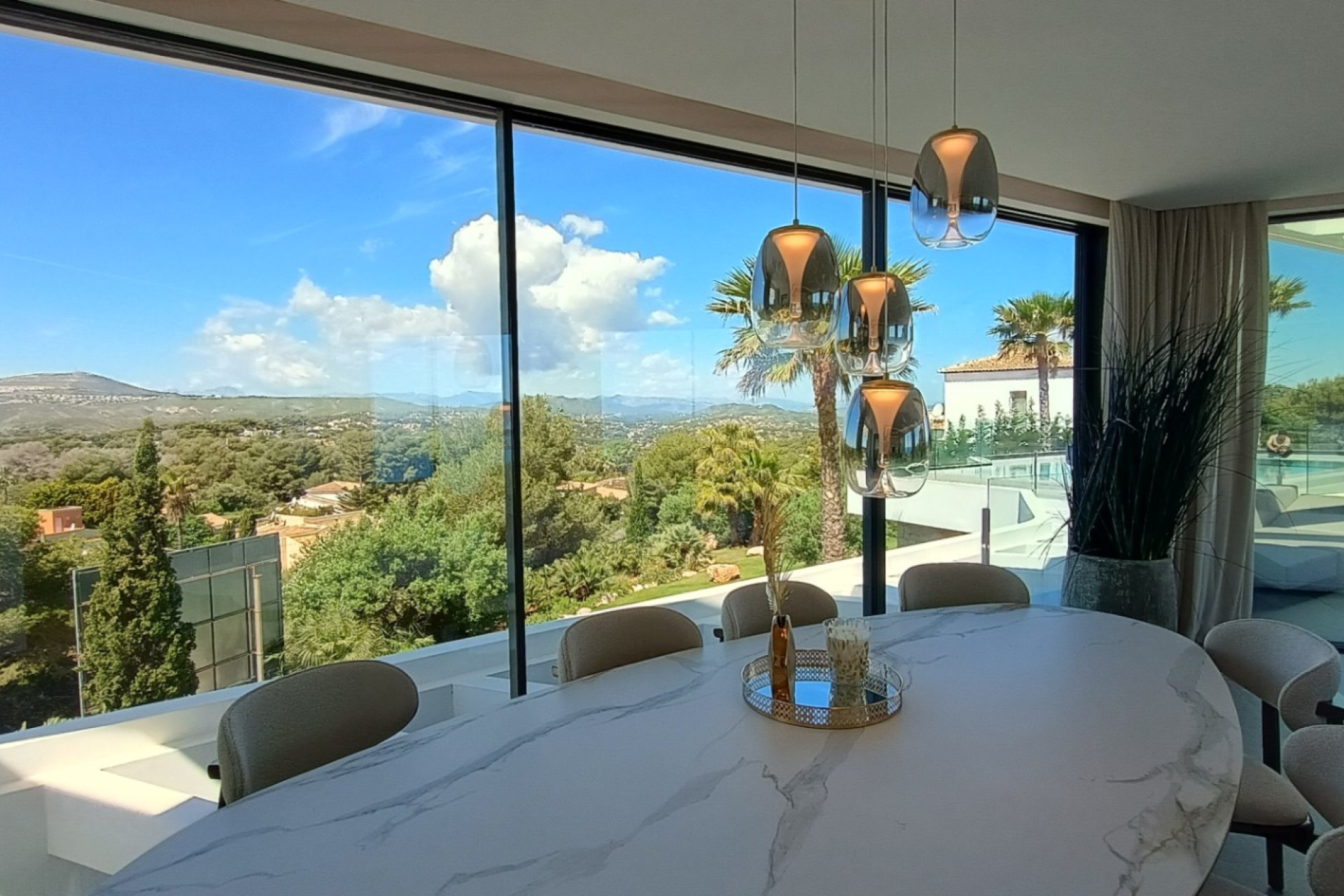 Resale - Independent Villa - Jávea