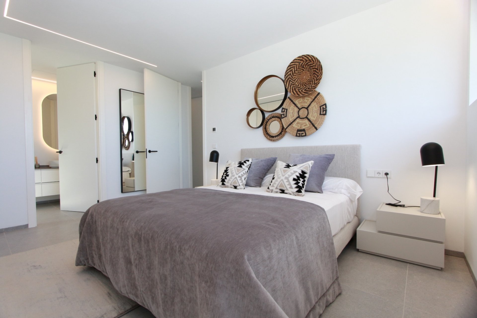 Resale - Independent Villa - Jávea