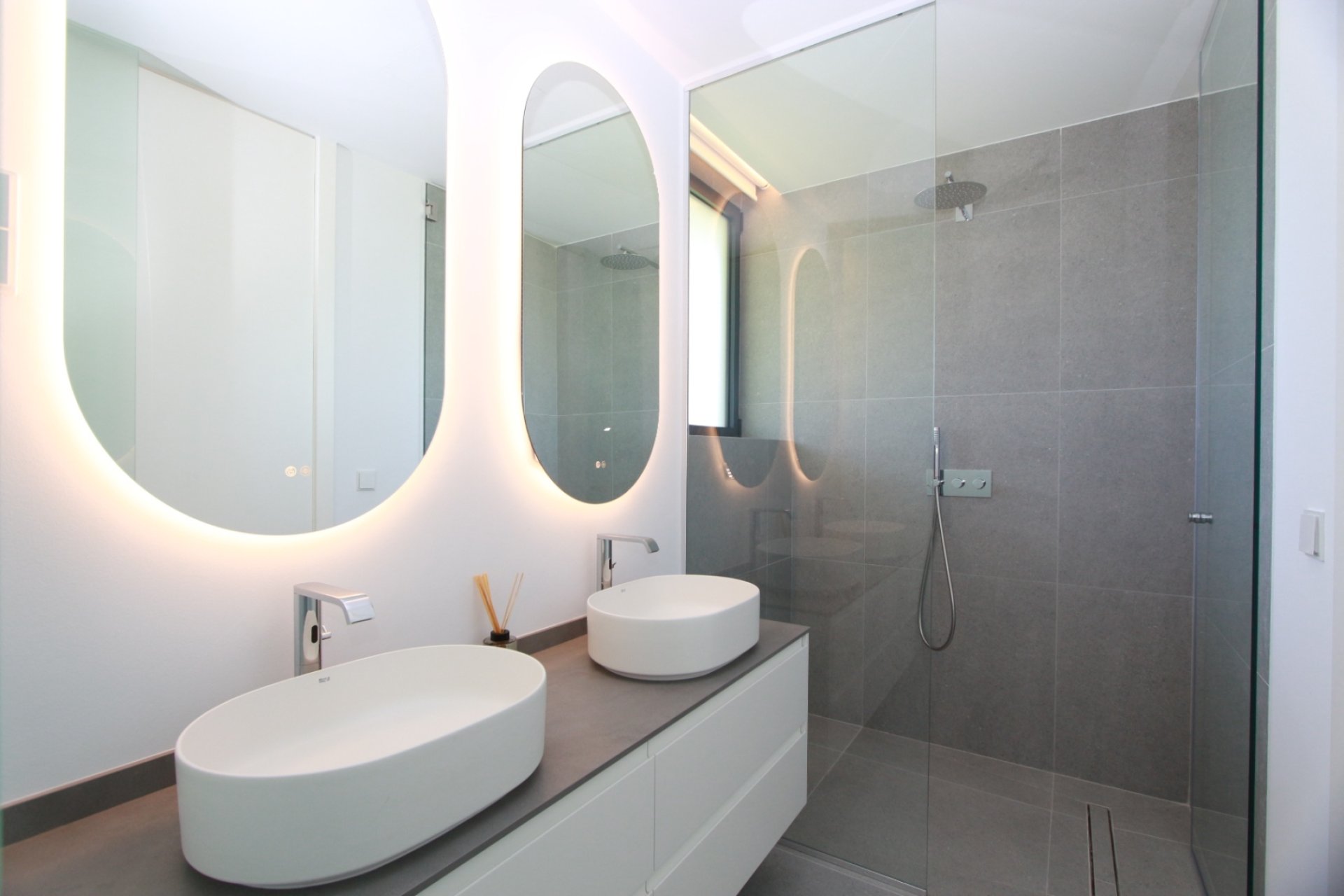 Resale - Independent Villa - Jávea