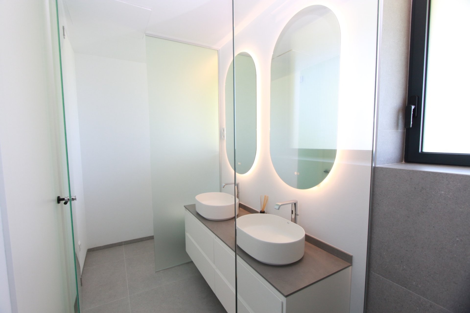 Resale - Independent Villa - Jávea