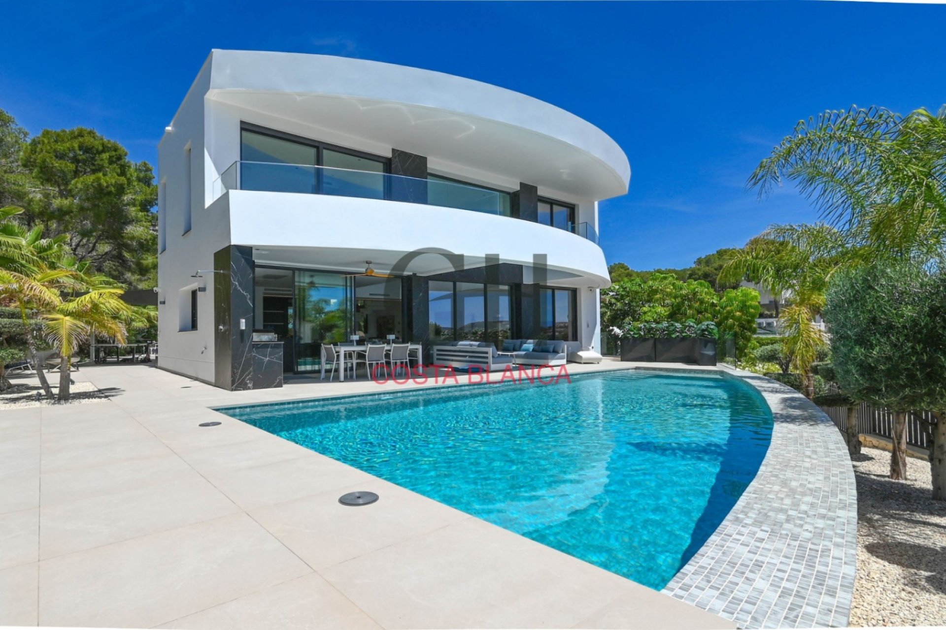 Resale - Independent Villa - Moraira - Urbanización