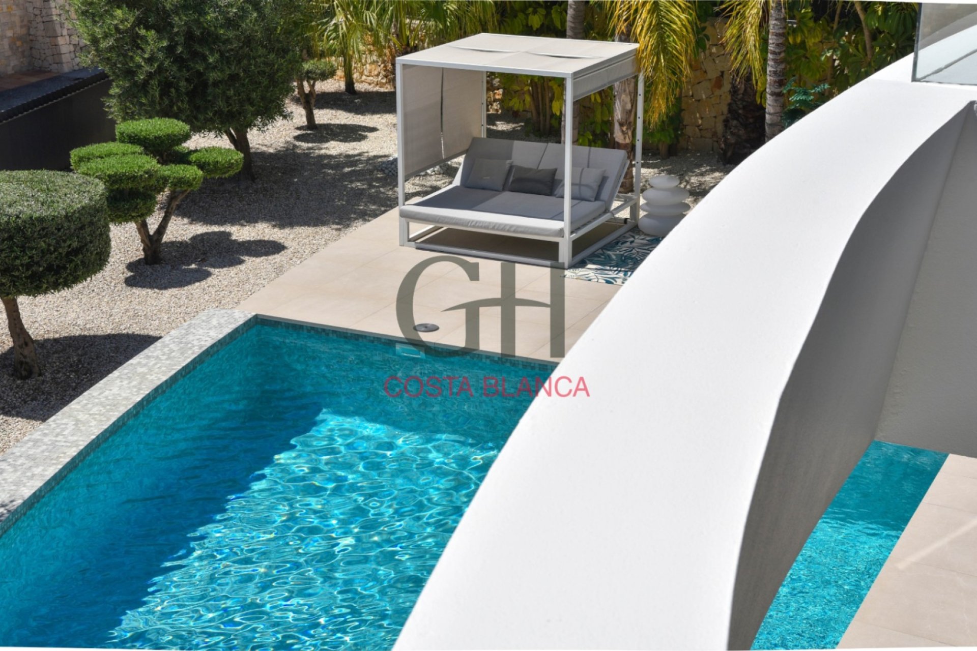 Resale - Independent Villa - Moraira - Urbanización