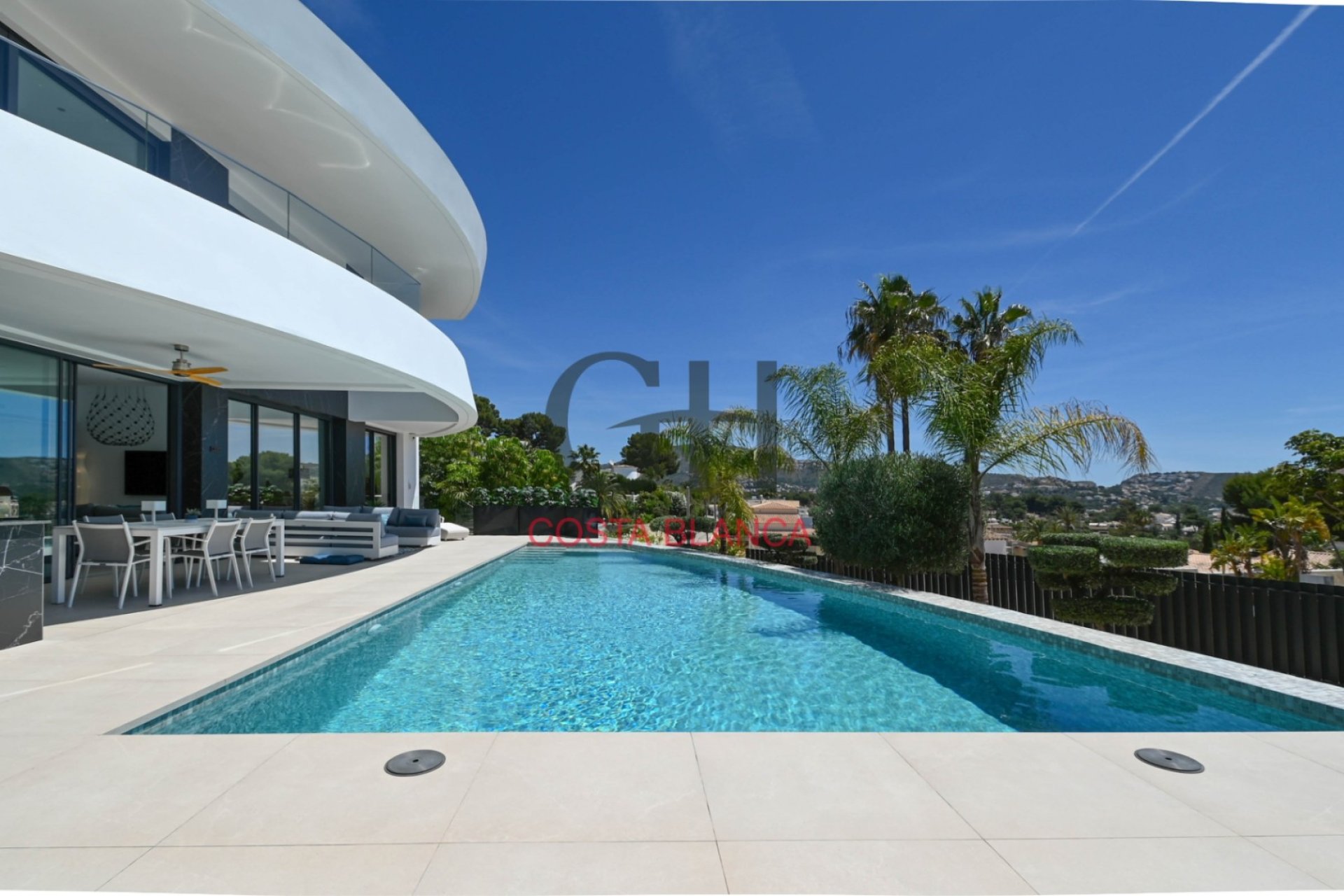 Resale - Independent Villa - Moraira - Urbanización
