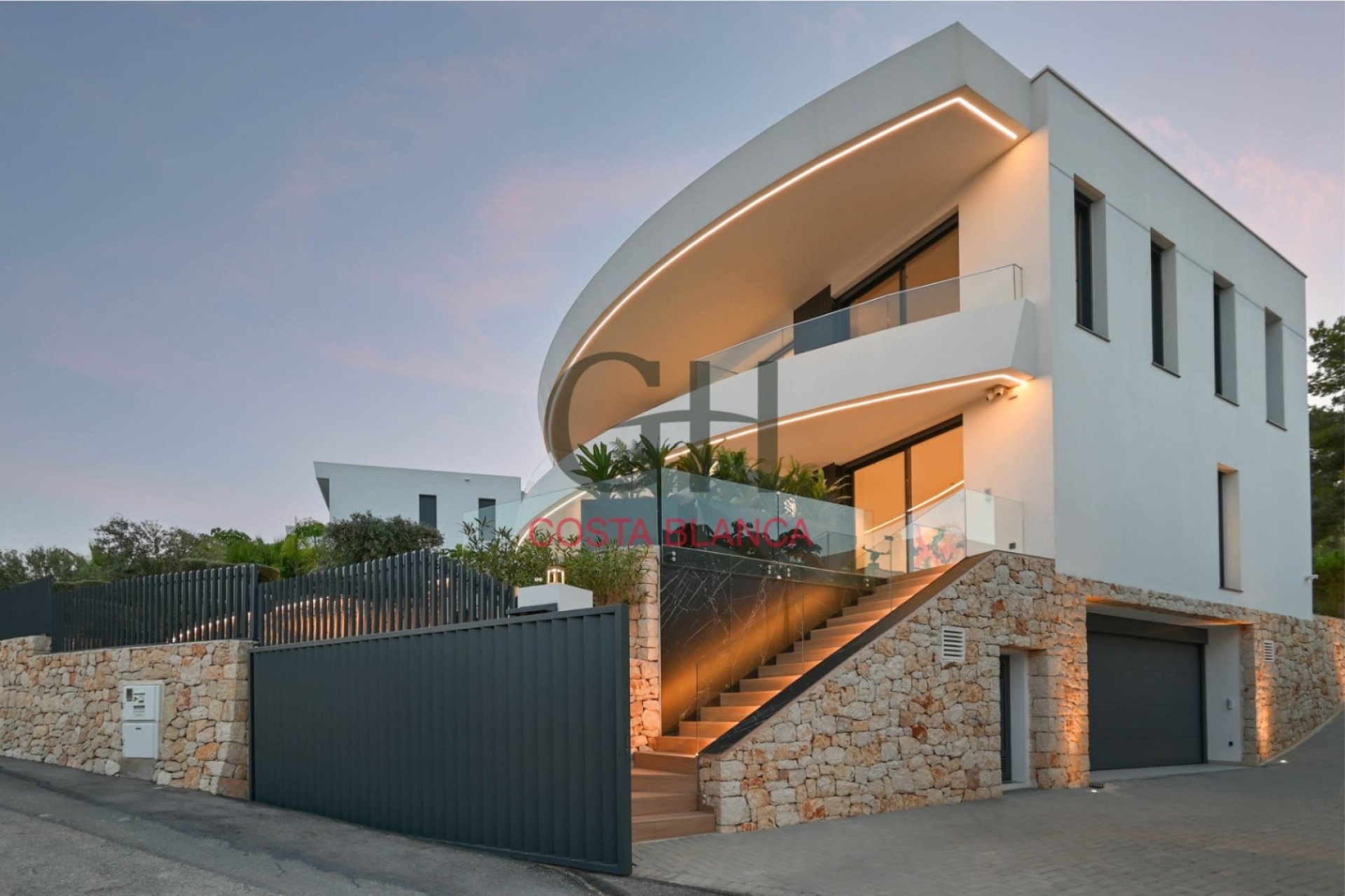 Resale - Independent Villa - Moraira - Urbanización
