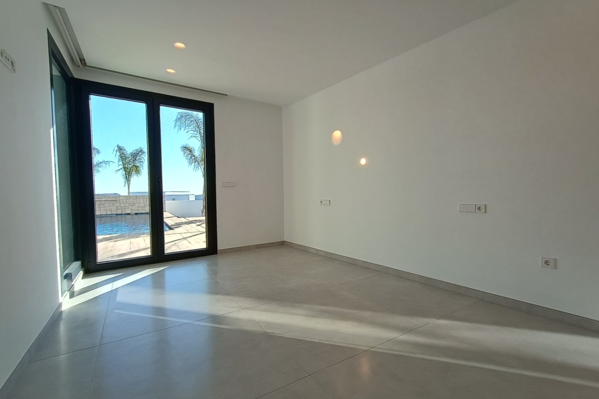 Resale - Independent Villa - Moraira