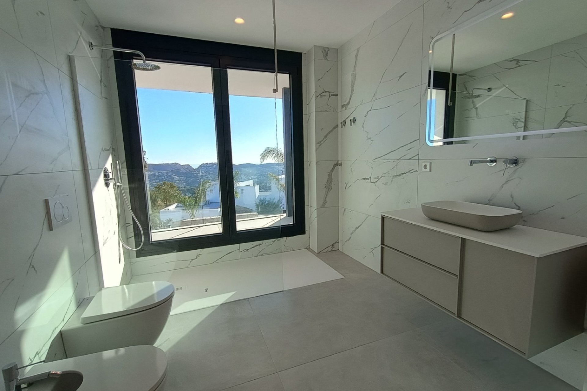 Resale - Independent Villa - Moraira