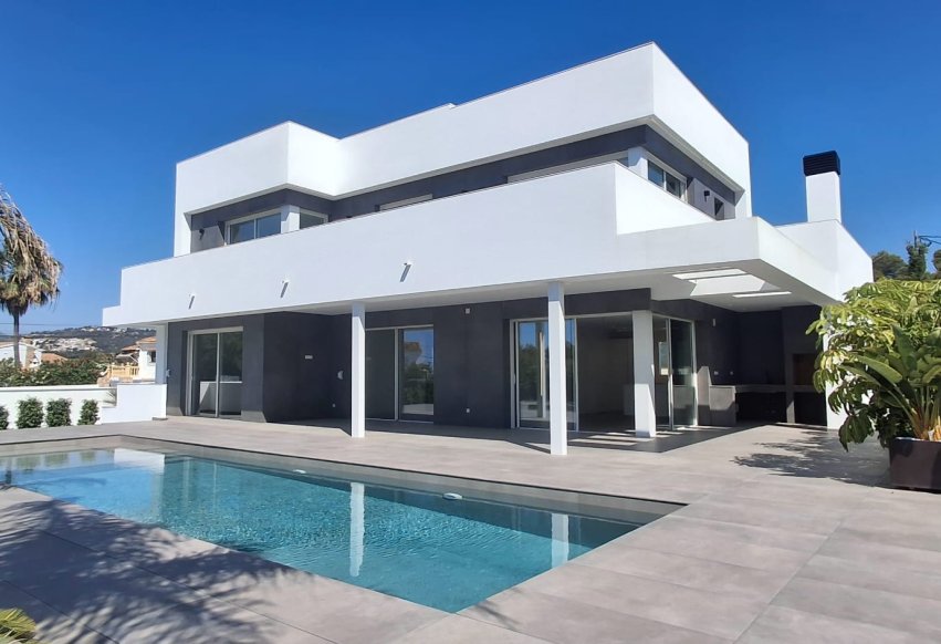 Resale - Independent Villa - Moraira