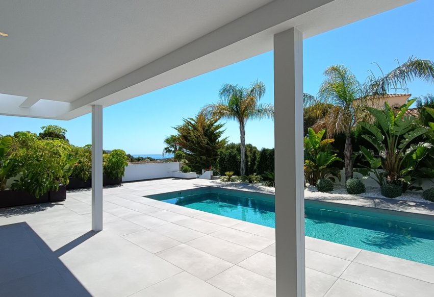 Resale - Independent Villa - Moraira