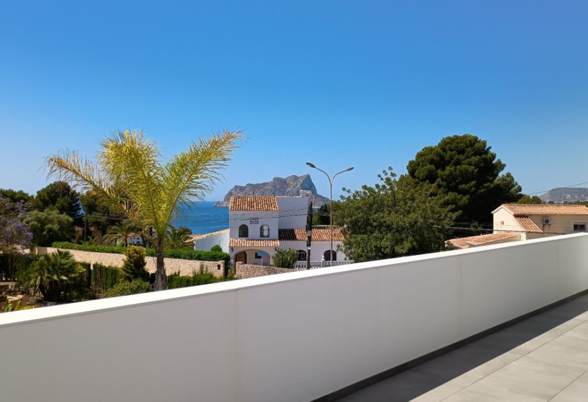 Resale - Independent Villa - Moraira