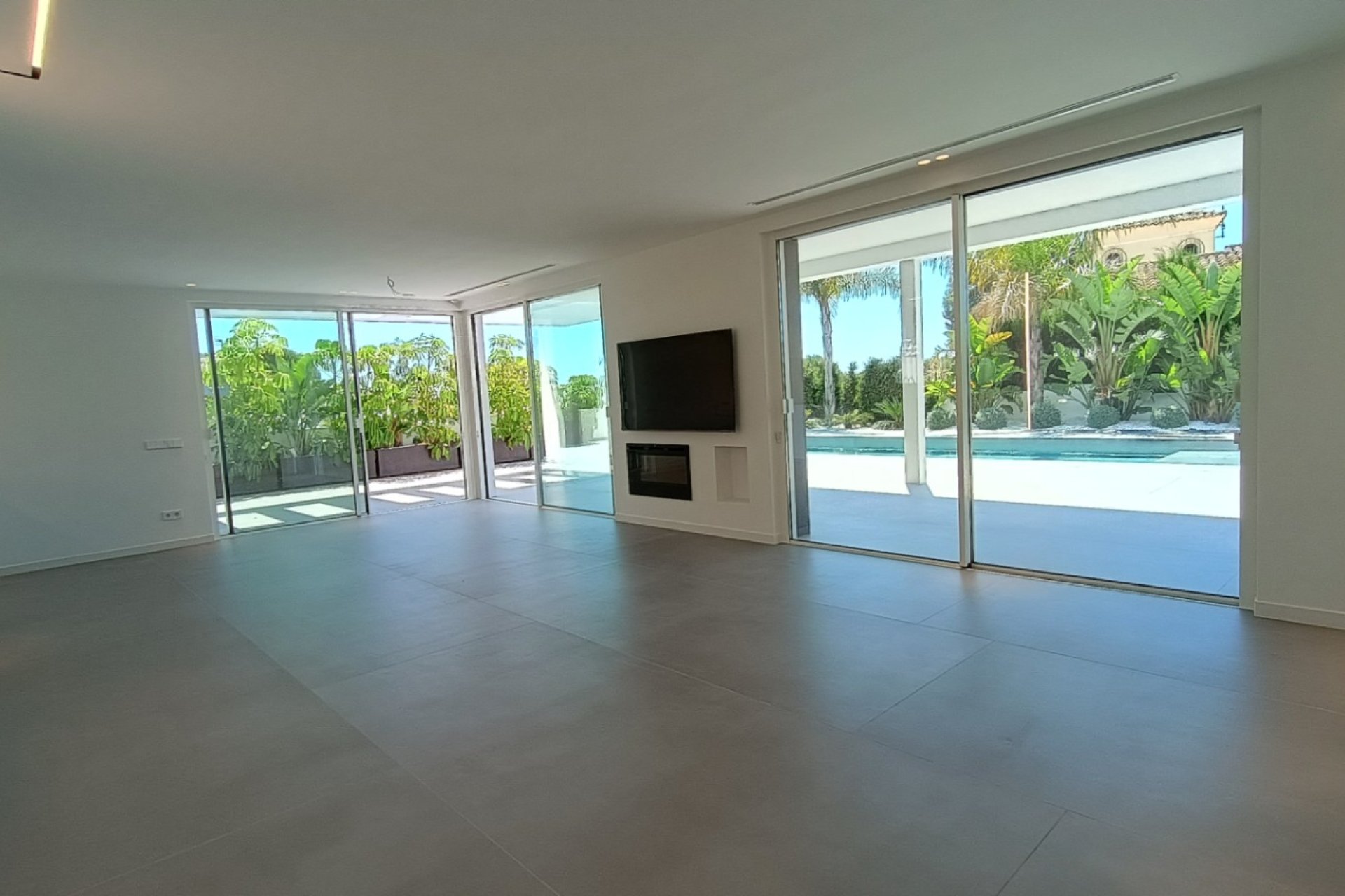 Resale - Independent Villa - Moraira