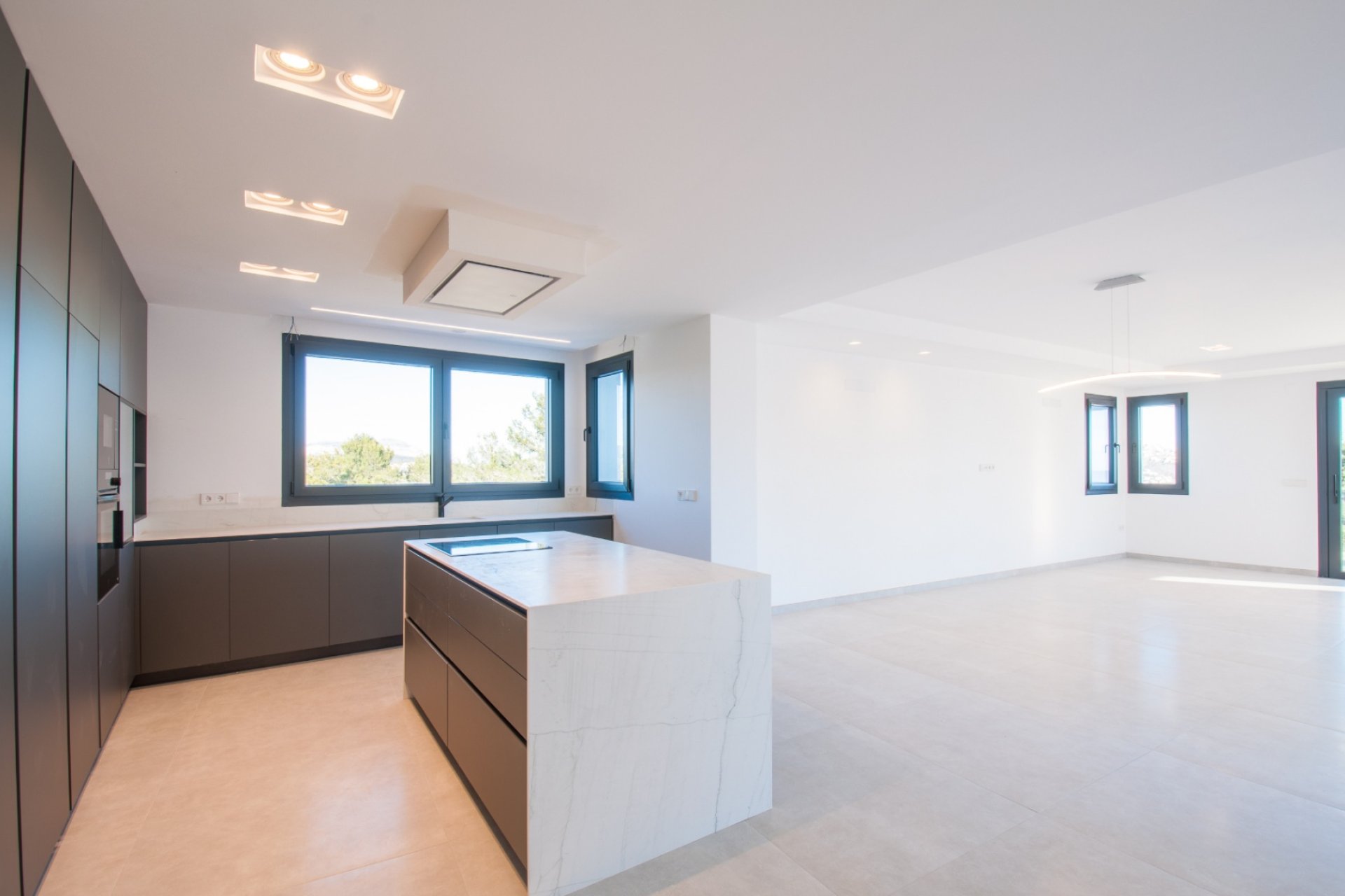 Resale - Independent Villa - Moraira