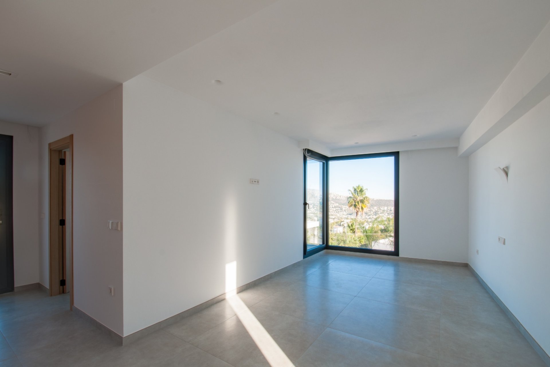 Resale - Independent Villa - Moraira