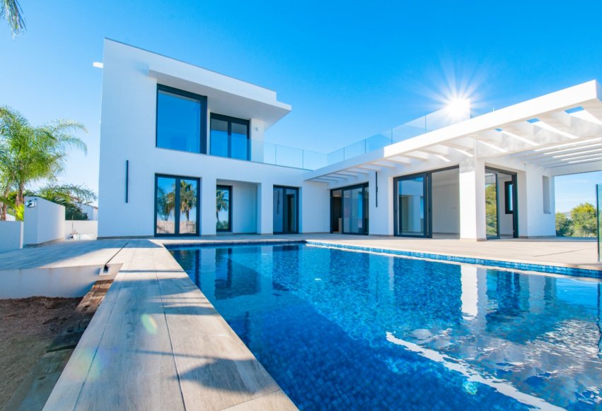 Resale - Independent Villa - Moraira