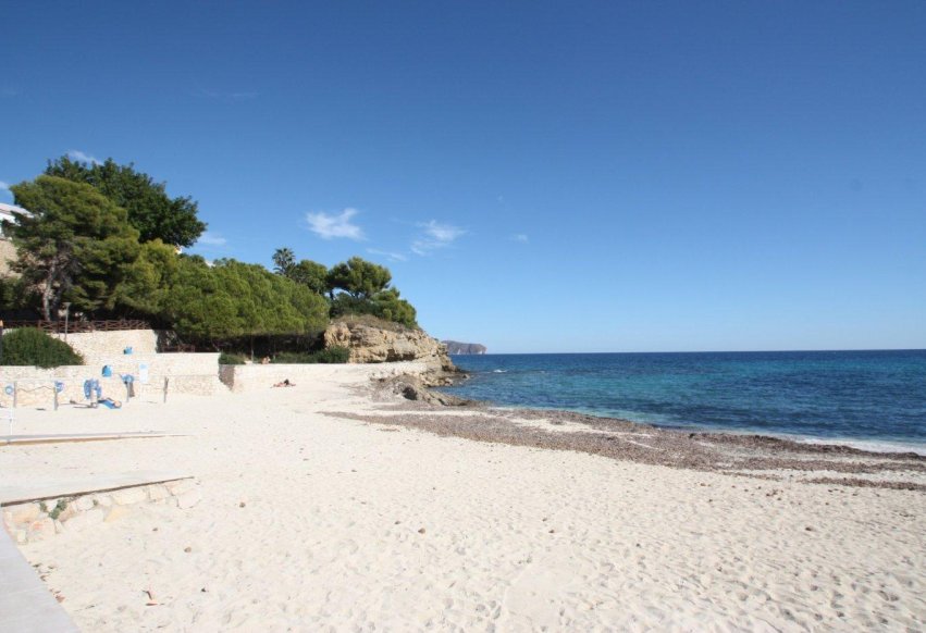 Resale - Plot  - Benissa - Urbanización