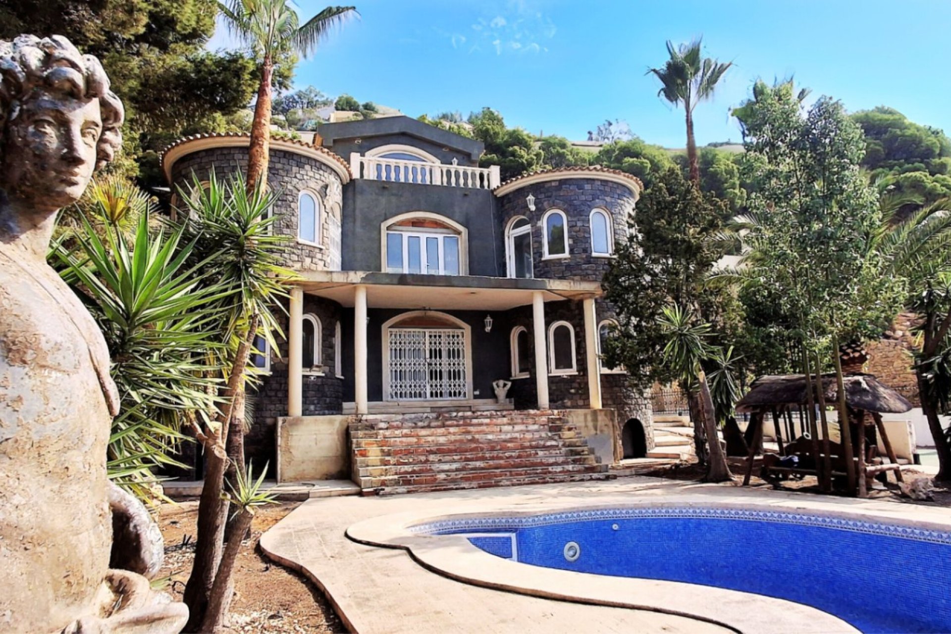 Reventa - Villa independiente - Altea - Urbanización