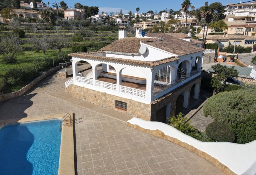 Reventa - Villa independiente - Benissa - Urbanización