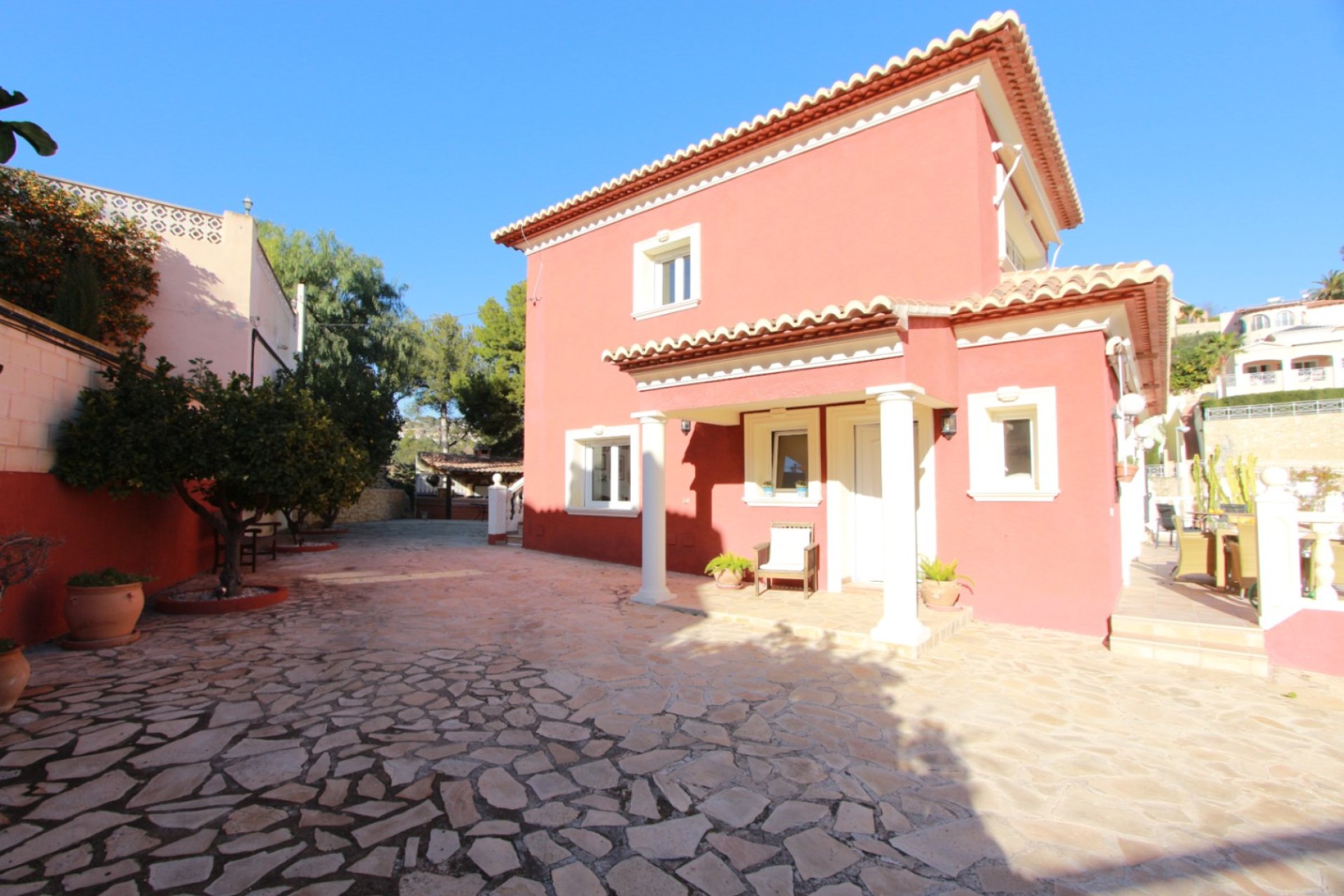 Reventa - Villa independiente - Calpe - Urbanización