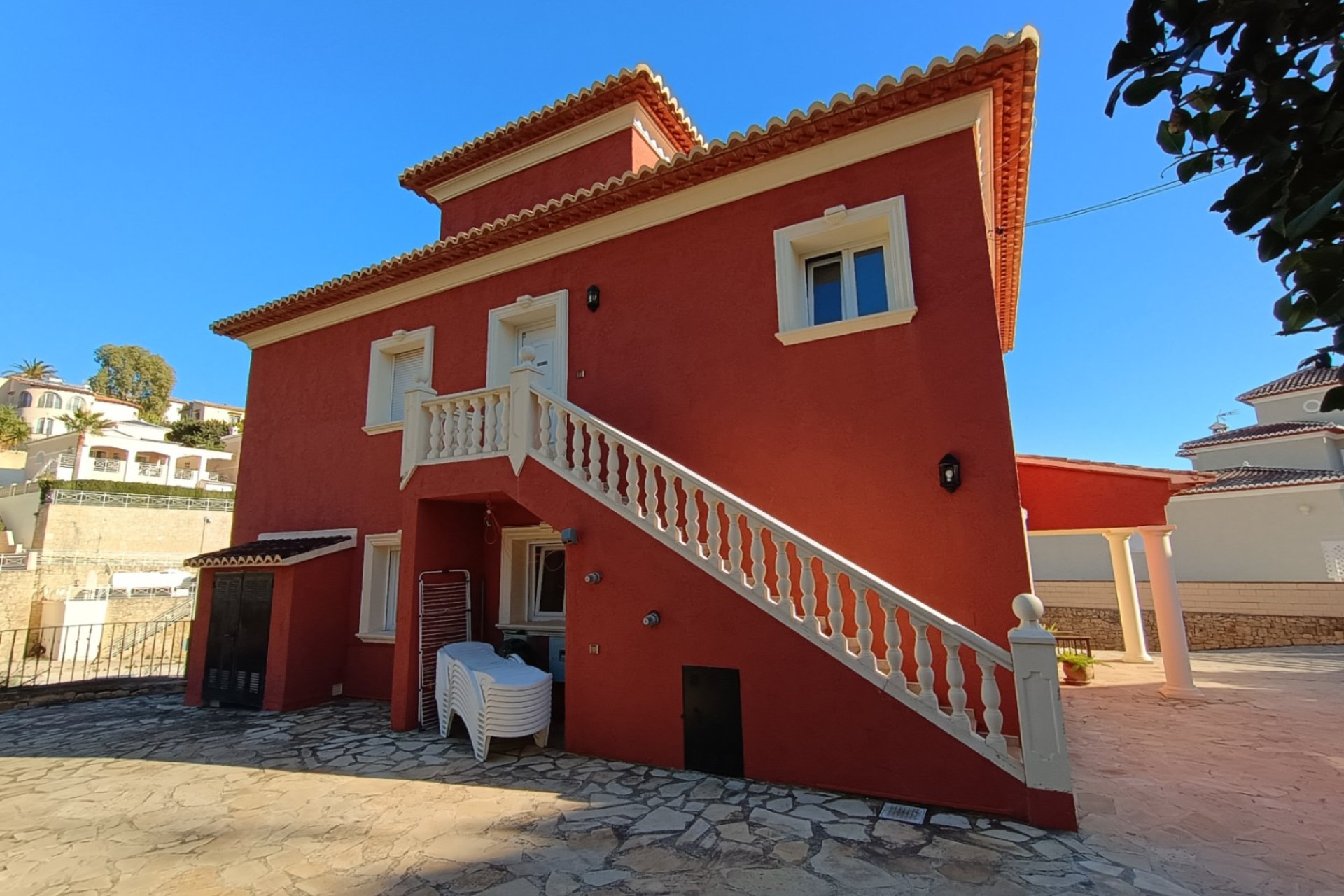 Reventa - Villa independiente - Calpe - Urbanización