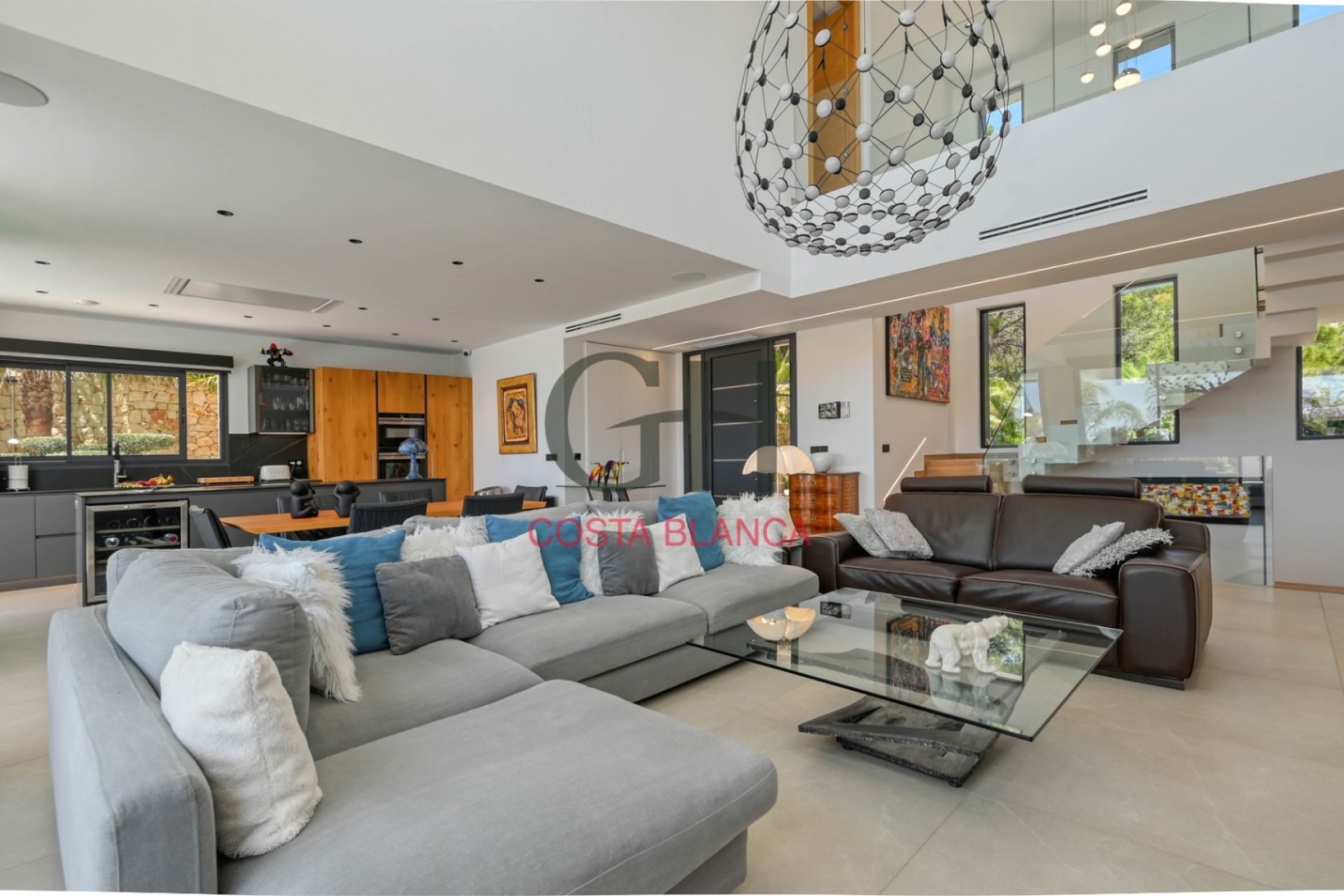 Reventa - Villa independiente - Moraira - Urbanización