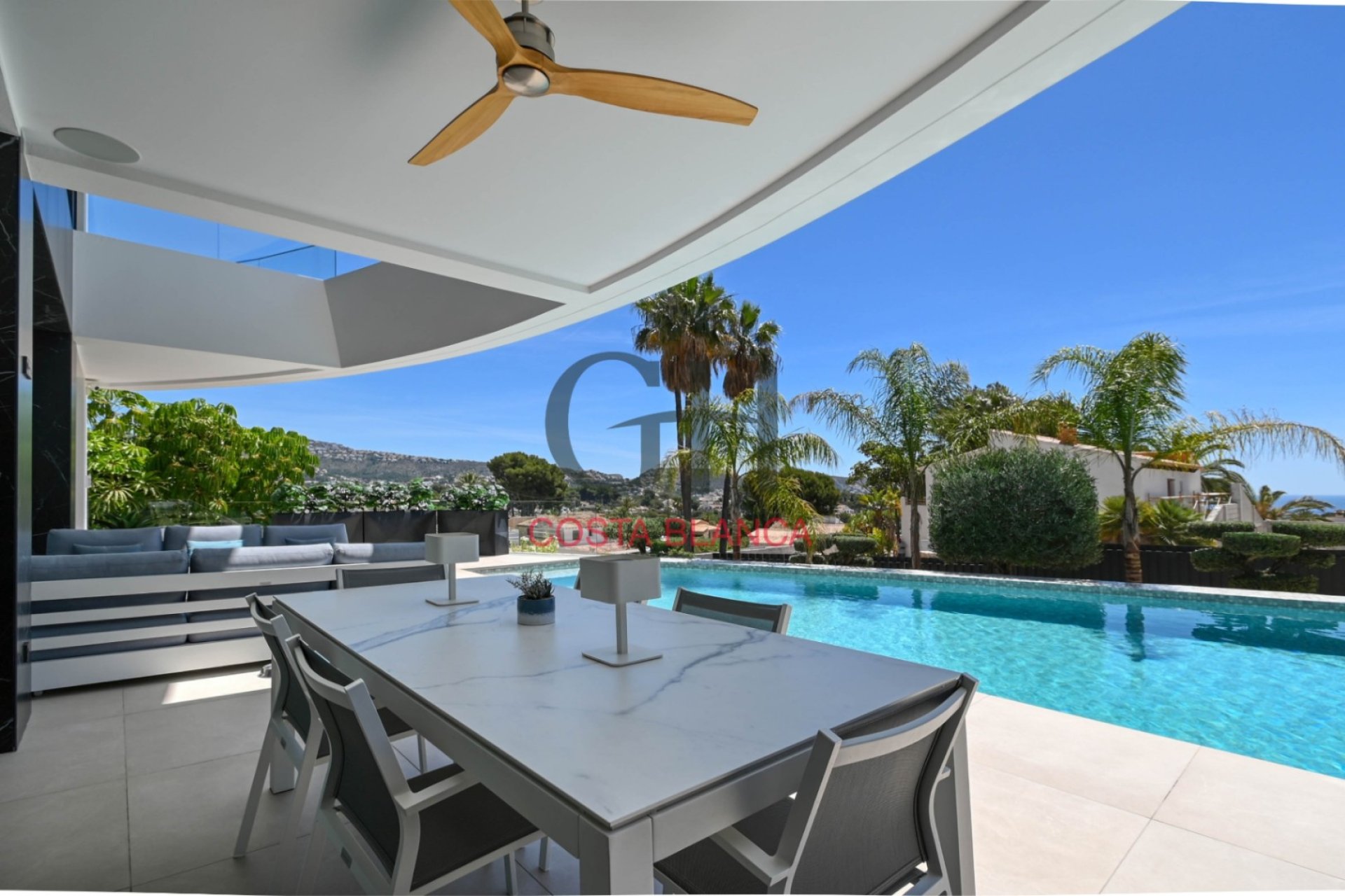 Reventa - Villa independiente - Moraira - Urbanización
