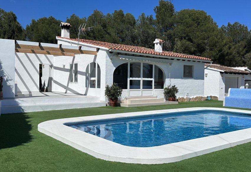 Reventa - Villa independiente - Moraira