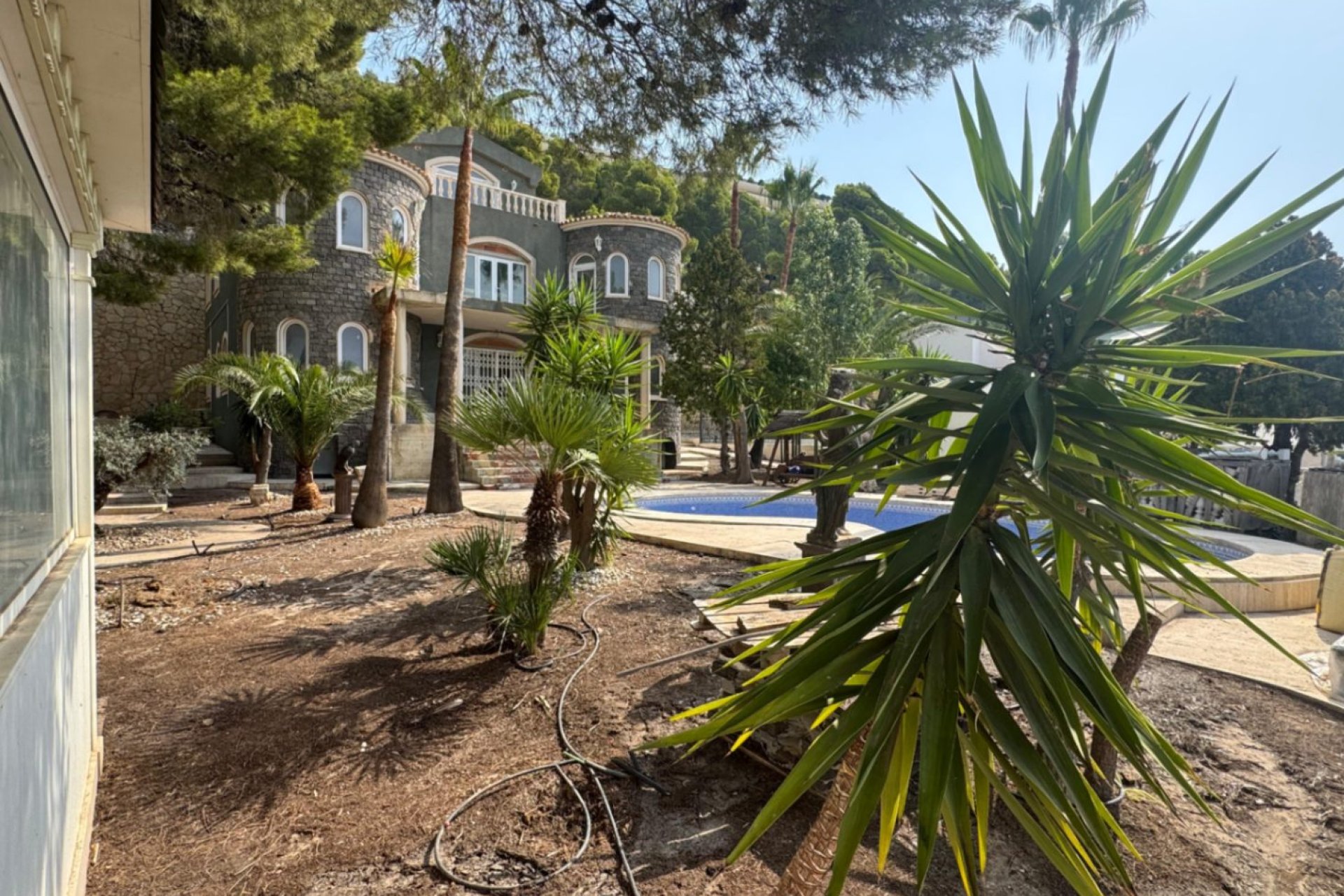 Revente - Villa indépendante - Altea - Urbanización