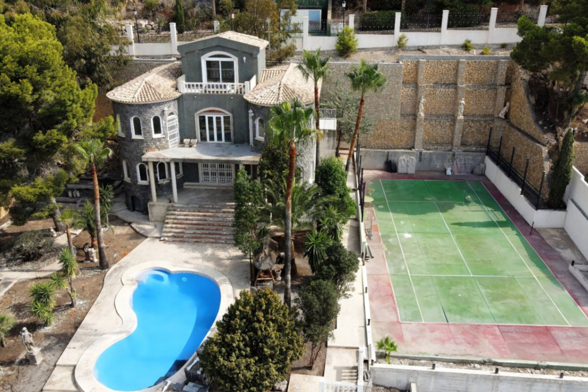 Revente - Villa indépendante - Altea - Urbanización