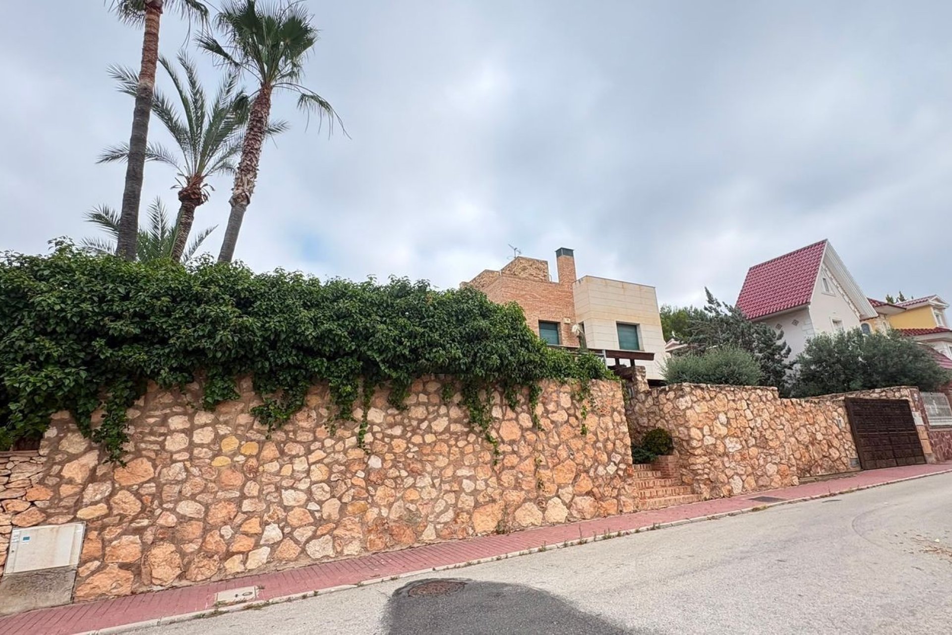 Revente - Villa indépendante - Altorreal