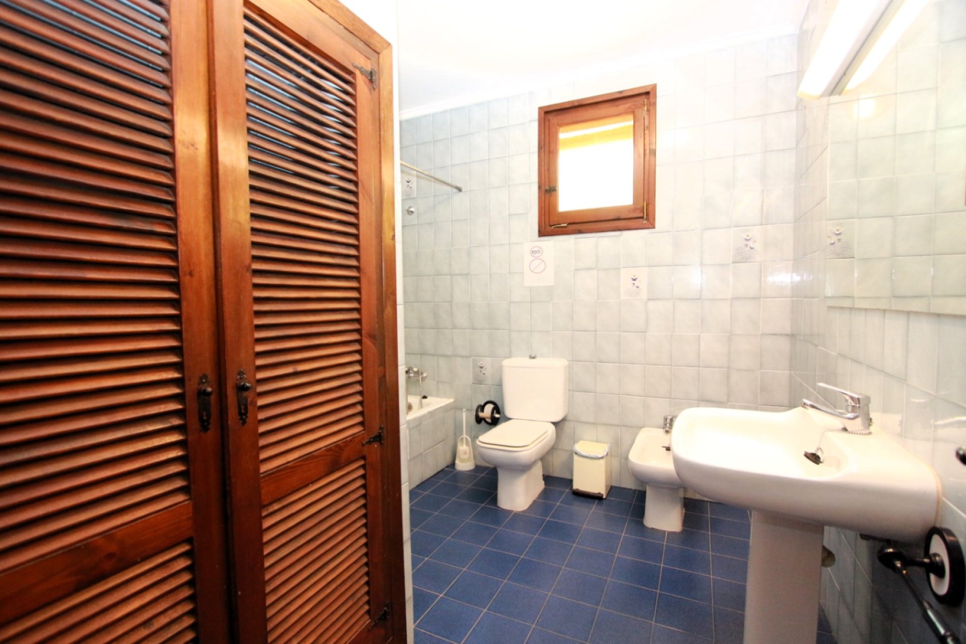 Revente - Villa indépendante - Benissa - Urbanización